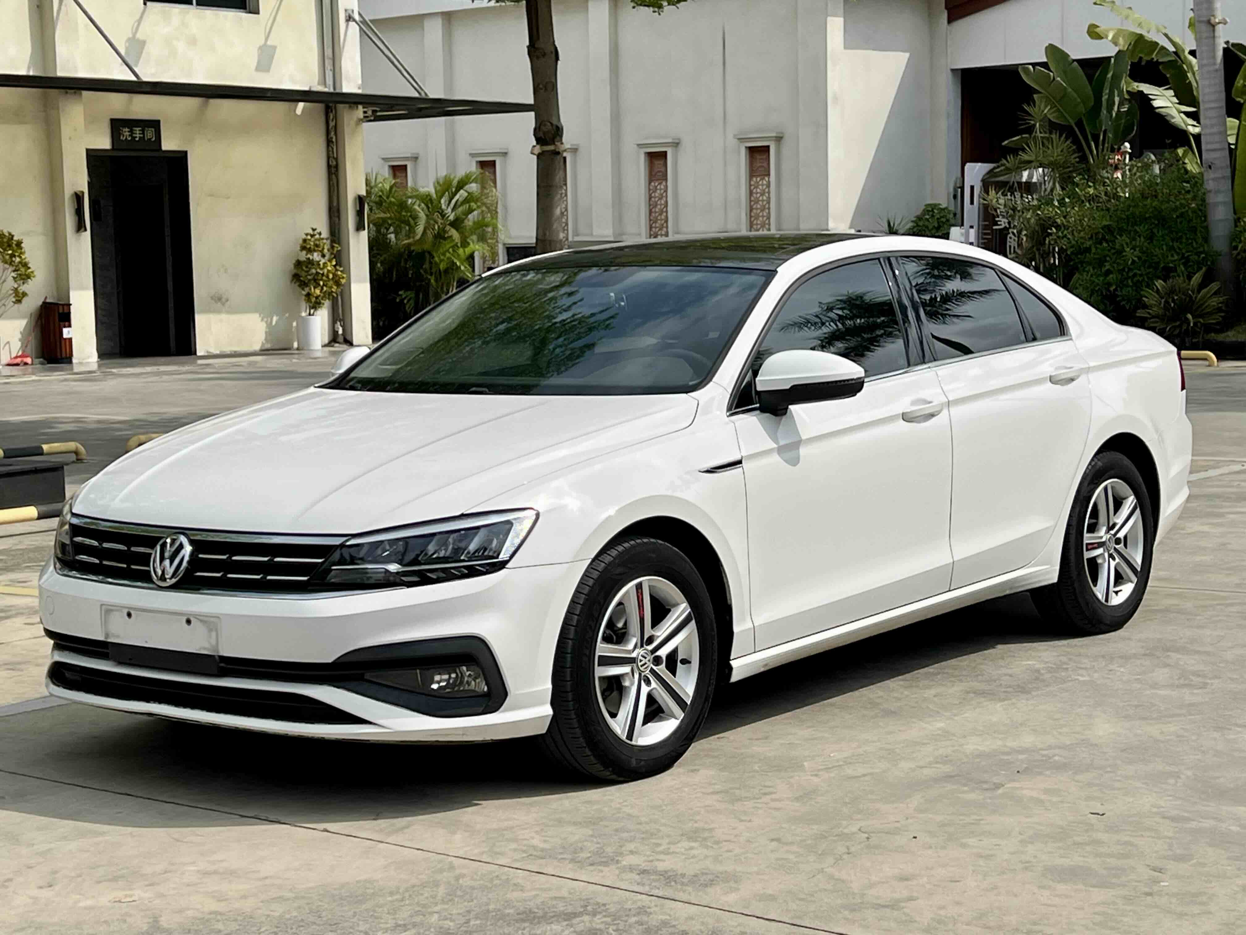 Volkswagen Lamando 2019 изображение автомобиля 