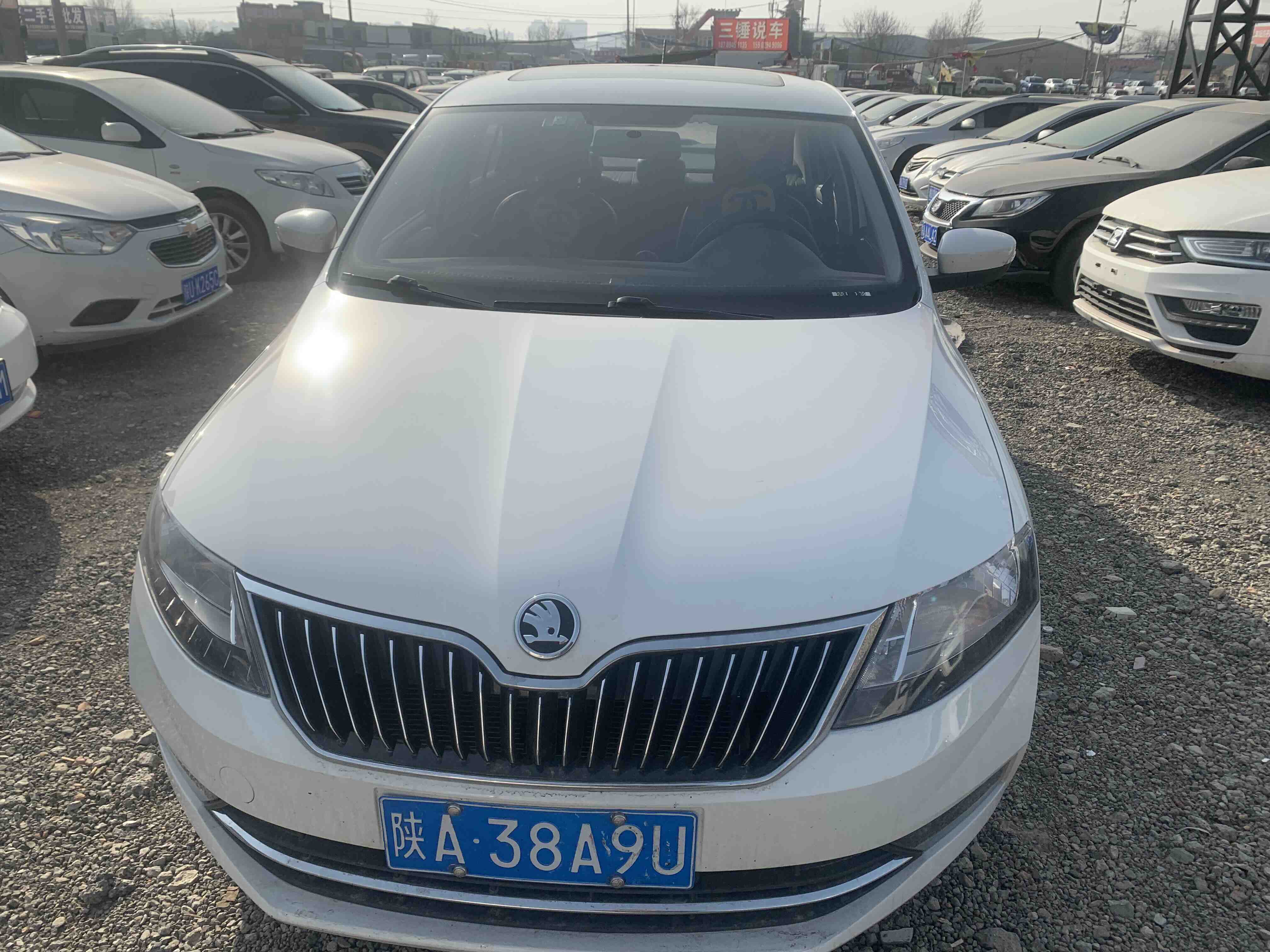 Skoda Rapid 2019 Skoda Rapid 2019 car image