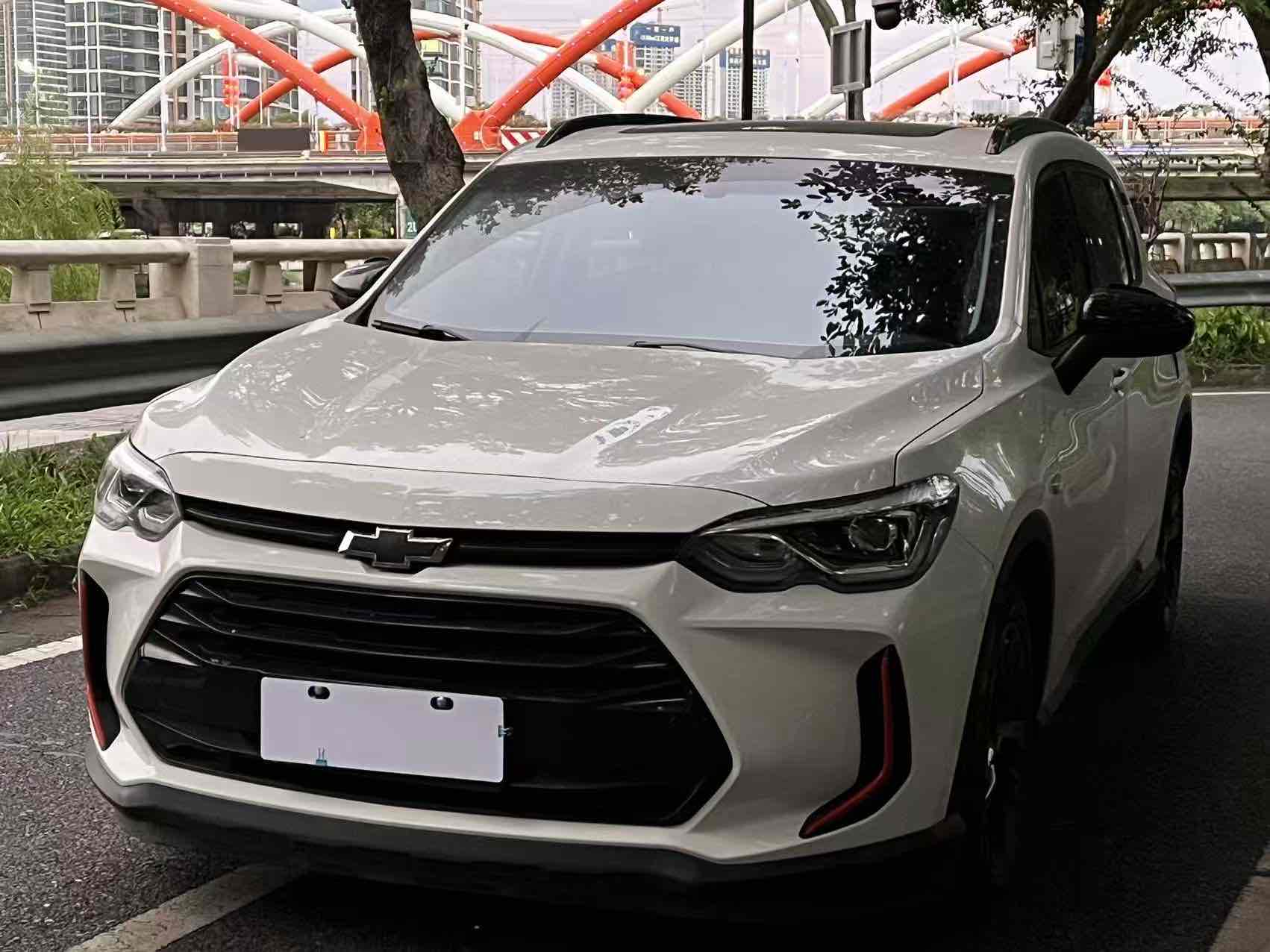 Chevrolet Orlando 2018 car image 