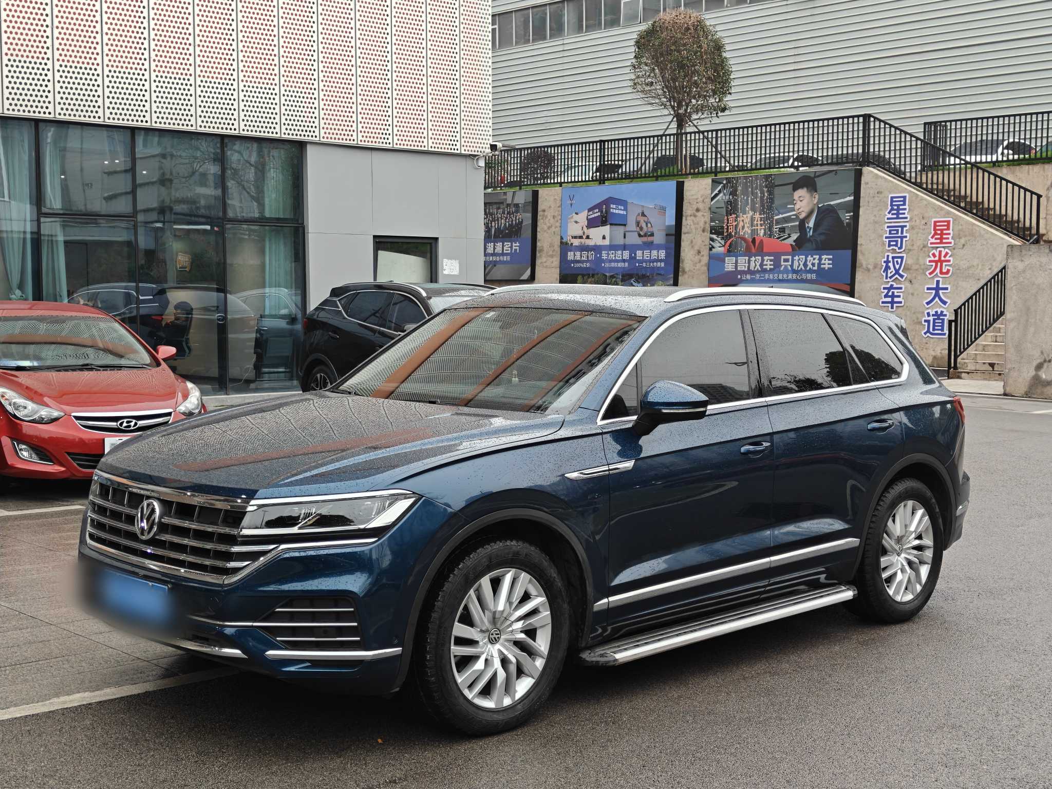 Volkswagen Touareg 2020 汽车图片 