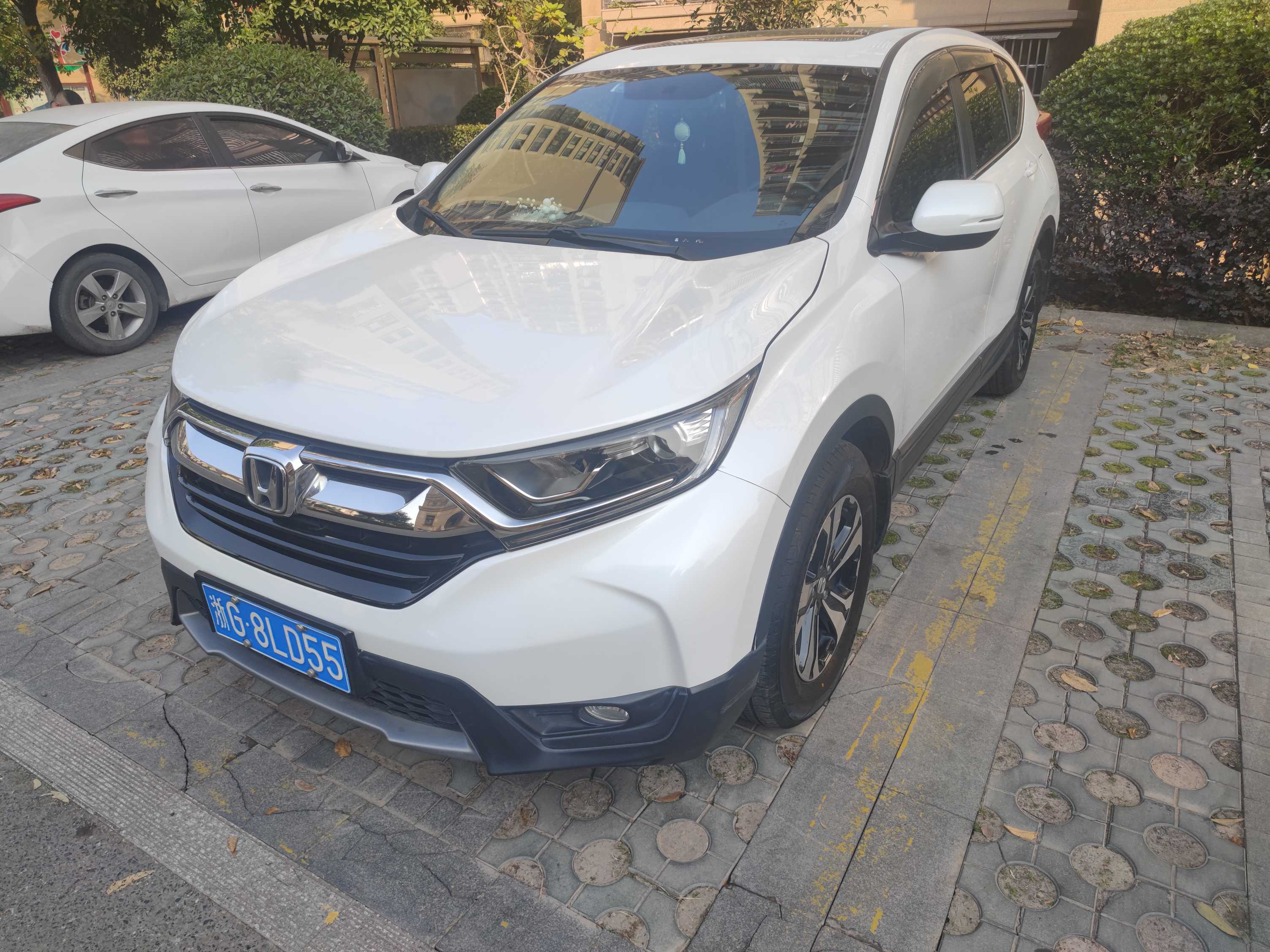 Honda CR-V 2019 Honda CR-V 2019 car image