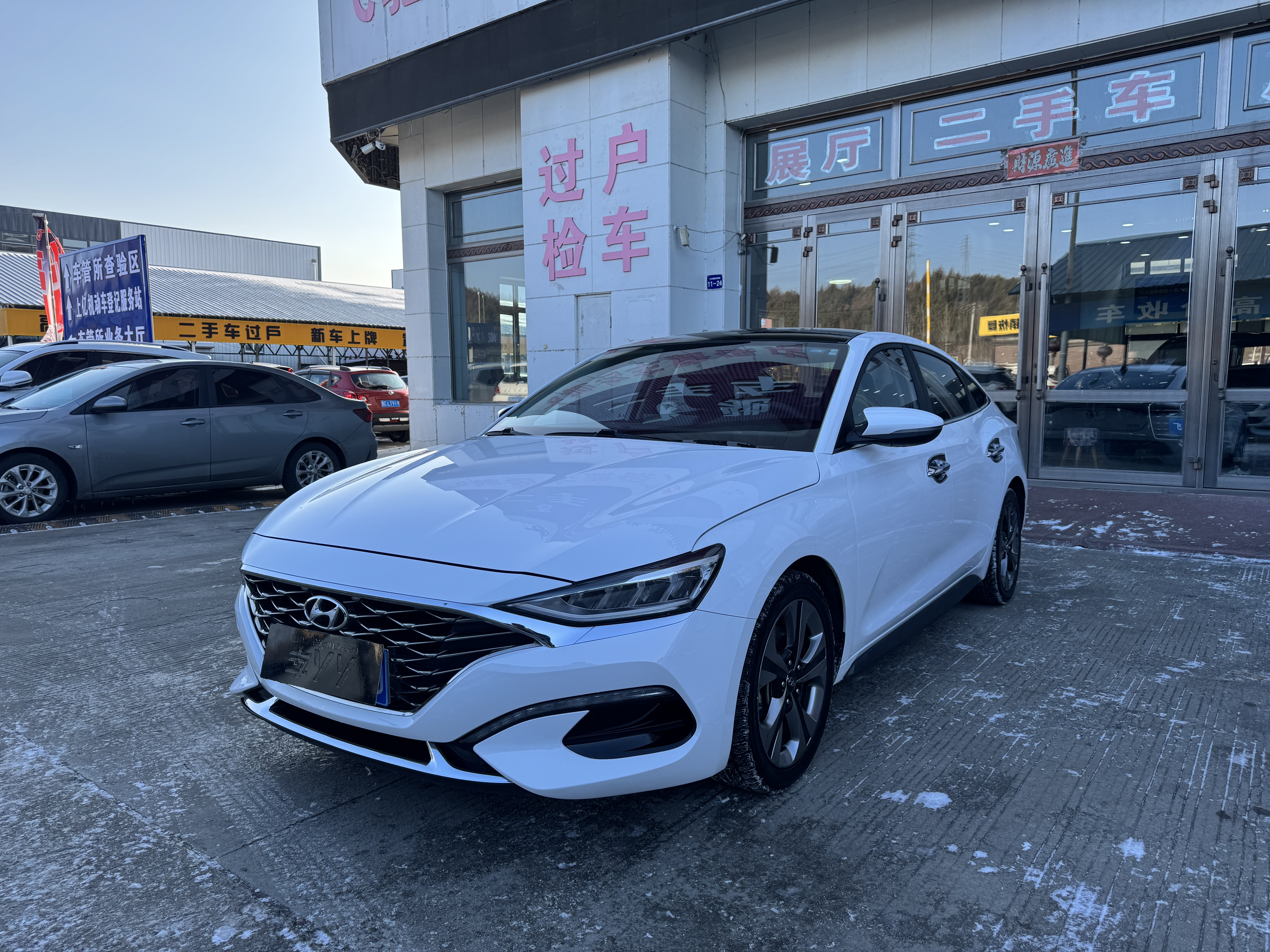 Hyundai Lafesta 2019 car image 