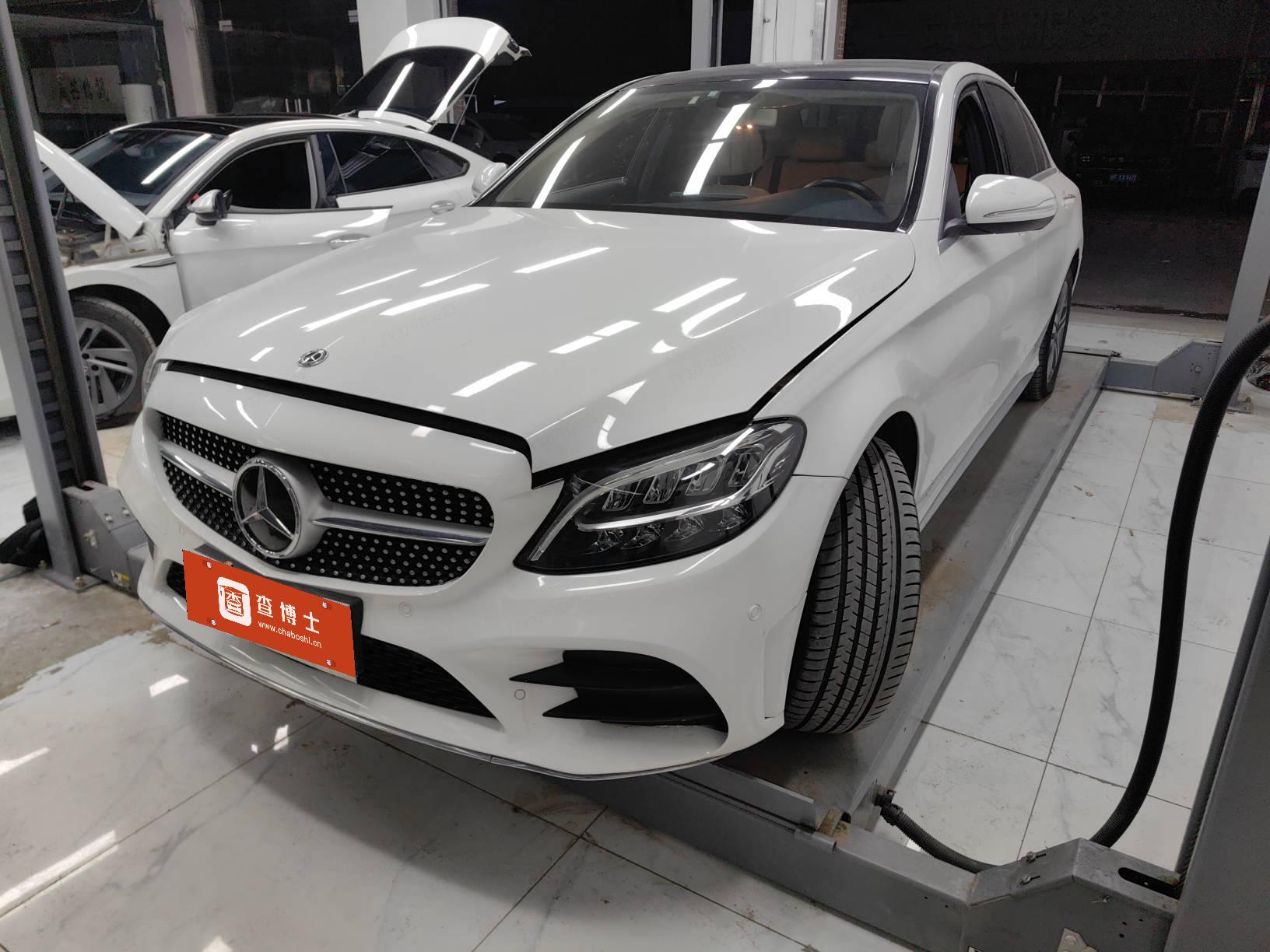 Mercedes-Benz C Class 2019 car image 