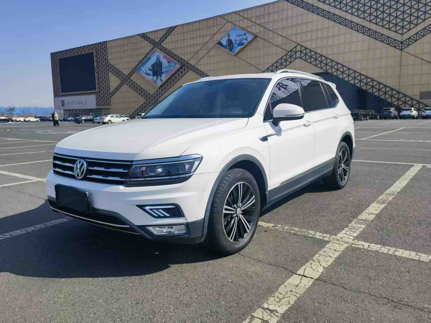 Volkswagen Tiguan L 2019 imagen de coche 