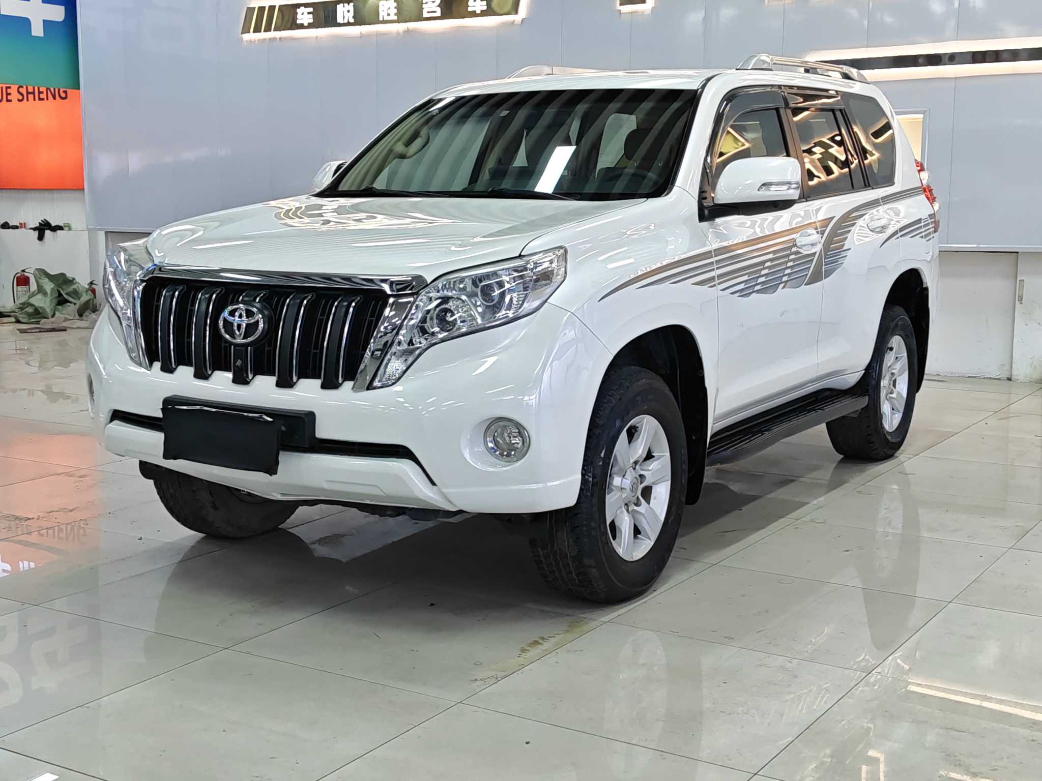 Toyota Prado (Imported) 2016 Toyota Prado (Imported) 2016 car image