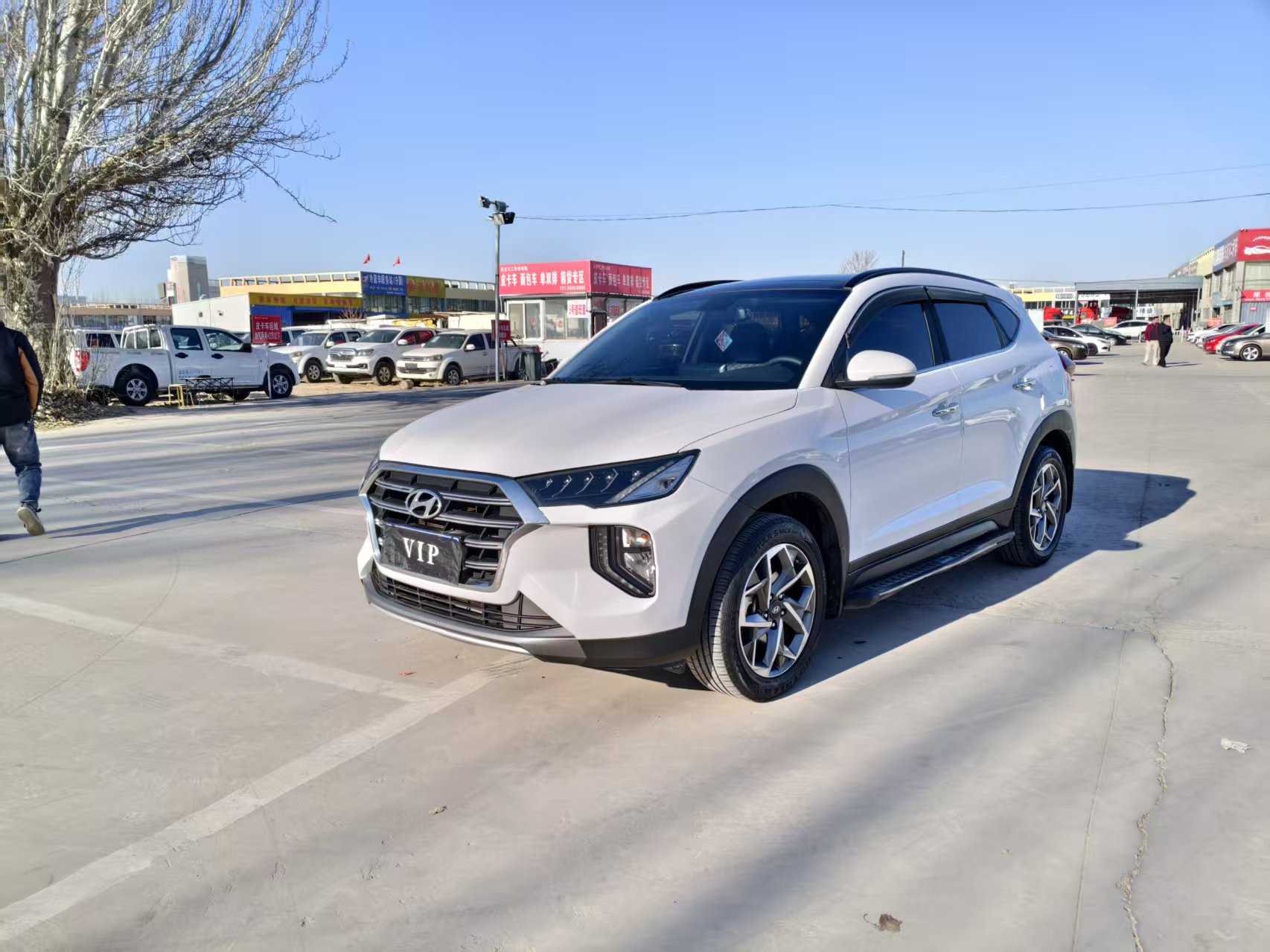 Hyundai Tucson 2019 car image 