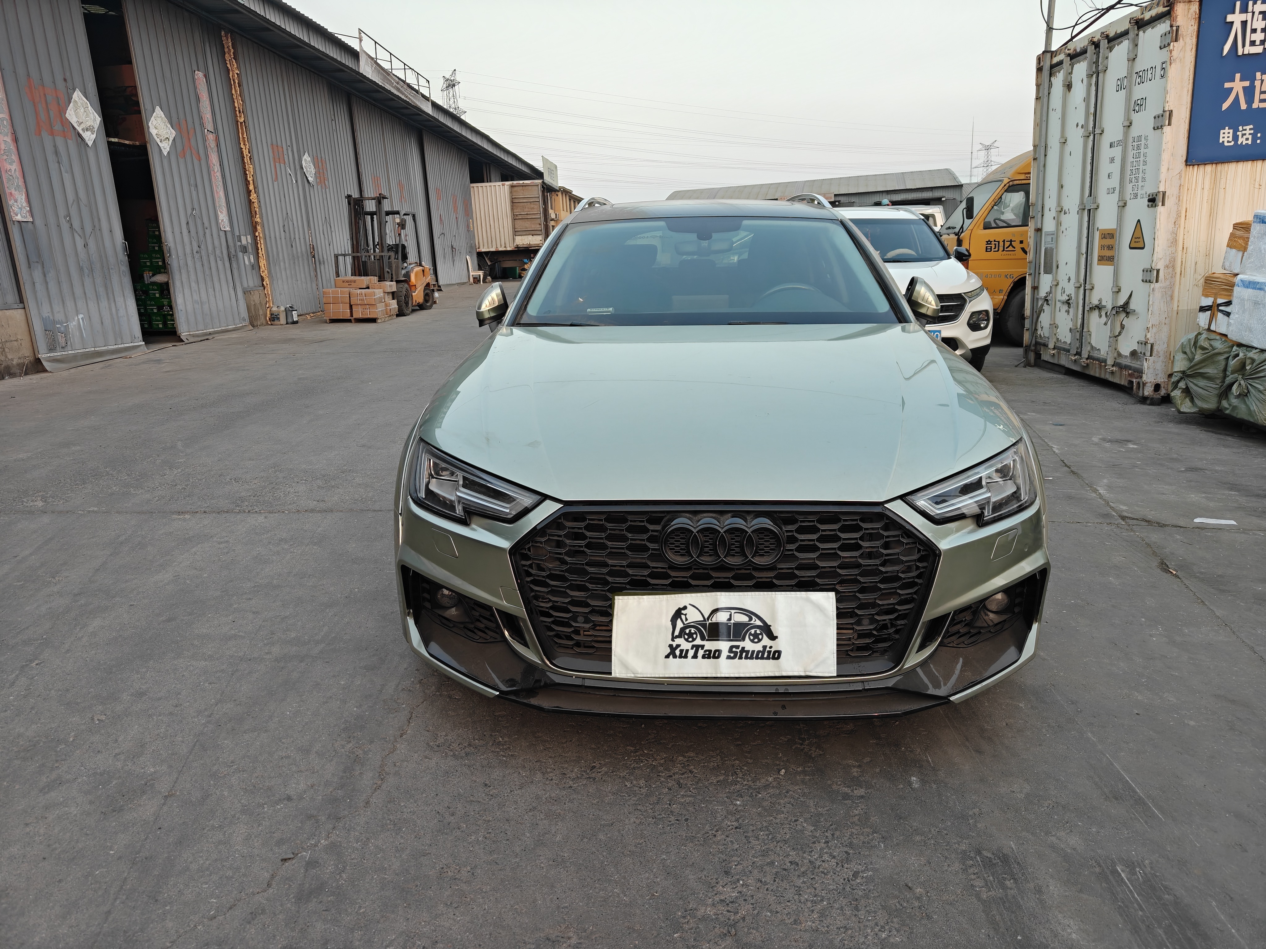 Audi A4 (Imported) 2020 car image 