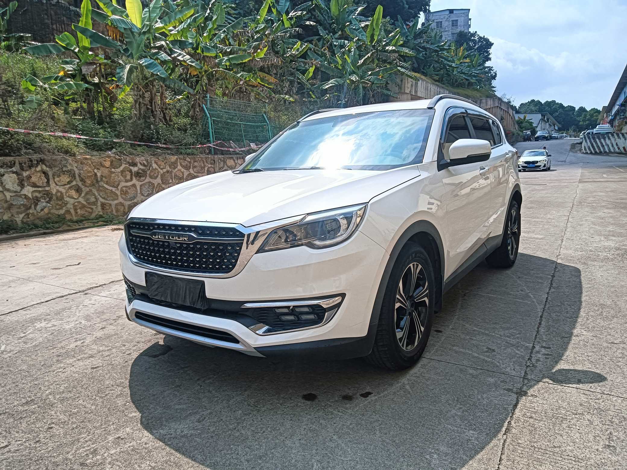X70S 2021 car image 