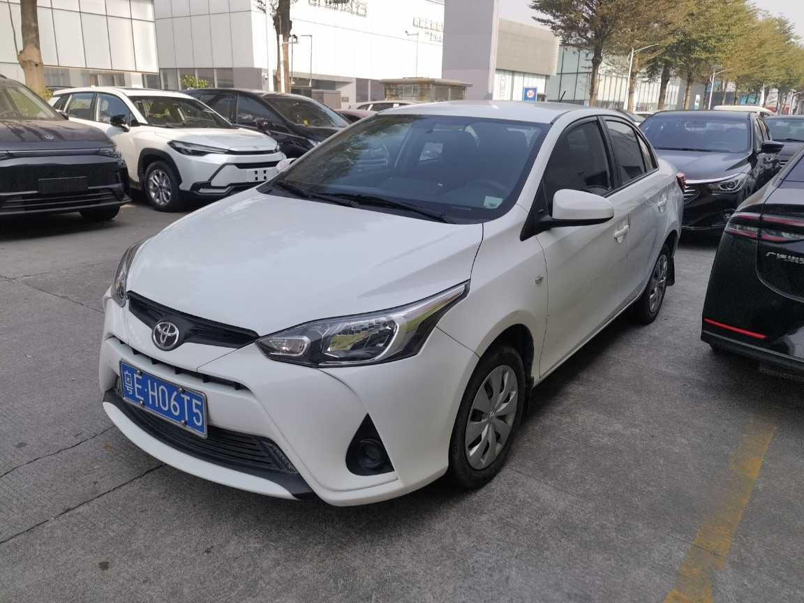 Toyota Yaris L Zhixiang 2019 Toyota Yaris L Zhixiang 2019 صورة سيارة