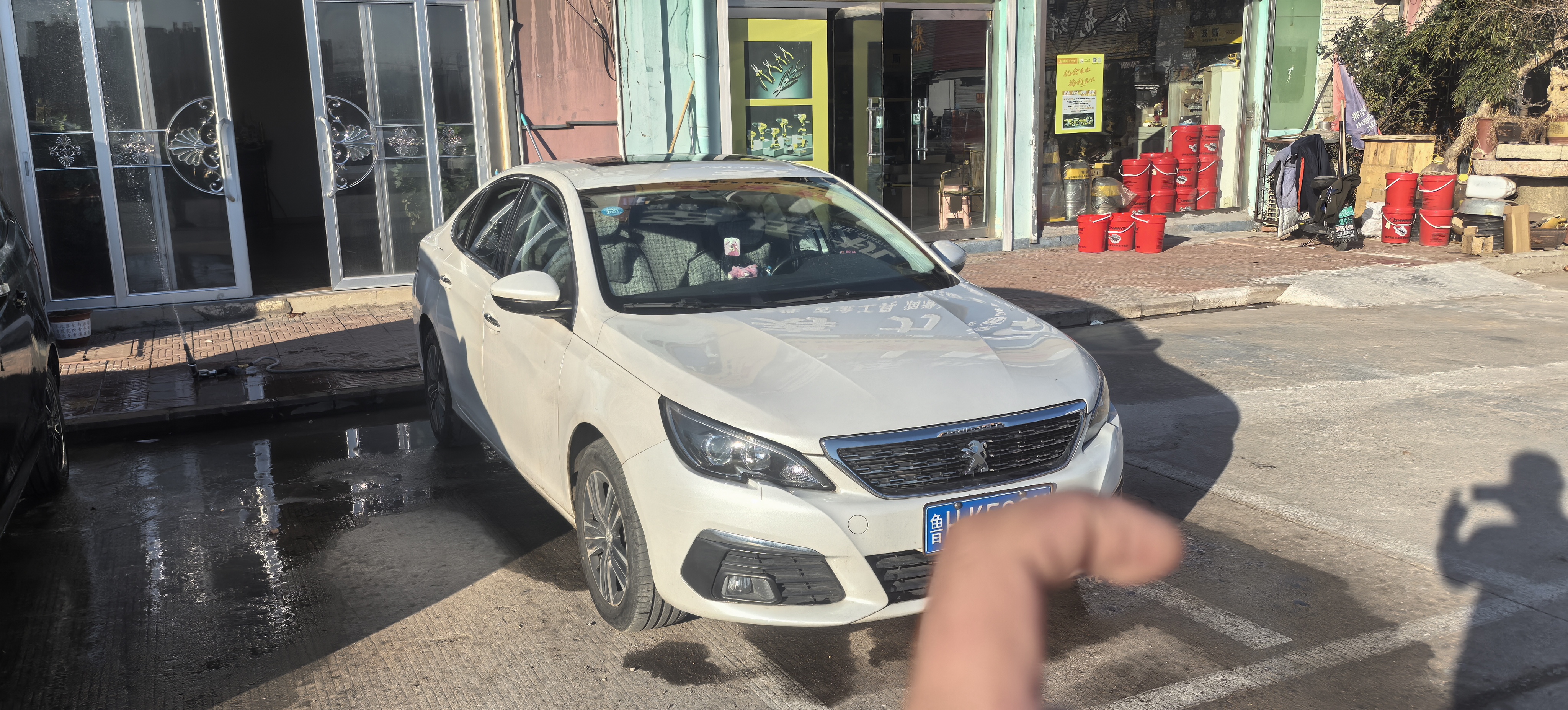 Peugeot 308 2017 Peugeot 308 2017 car image