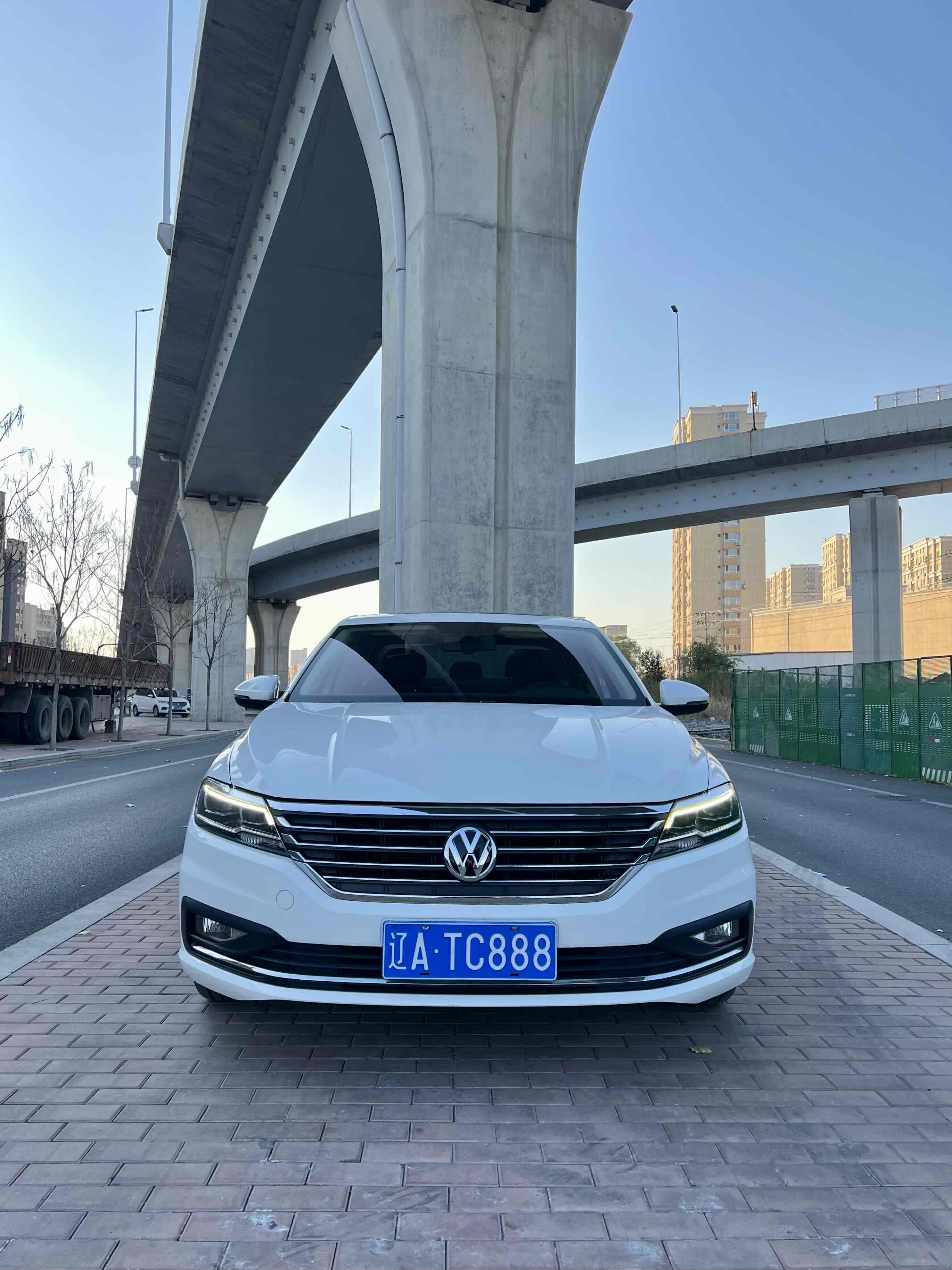Volkswagen Lavida 2020 car image 
