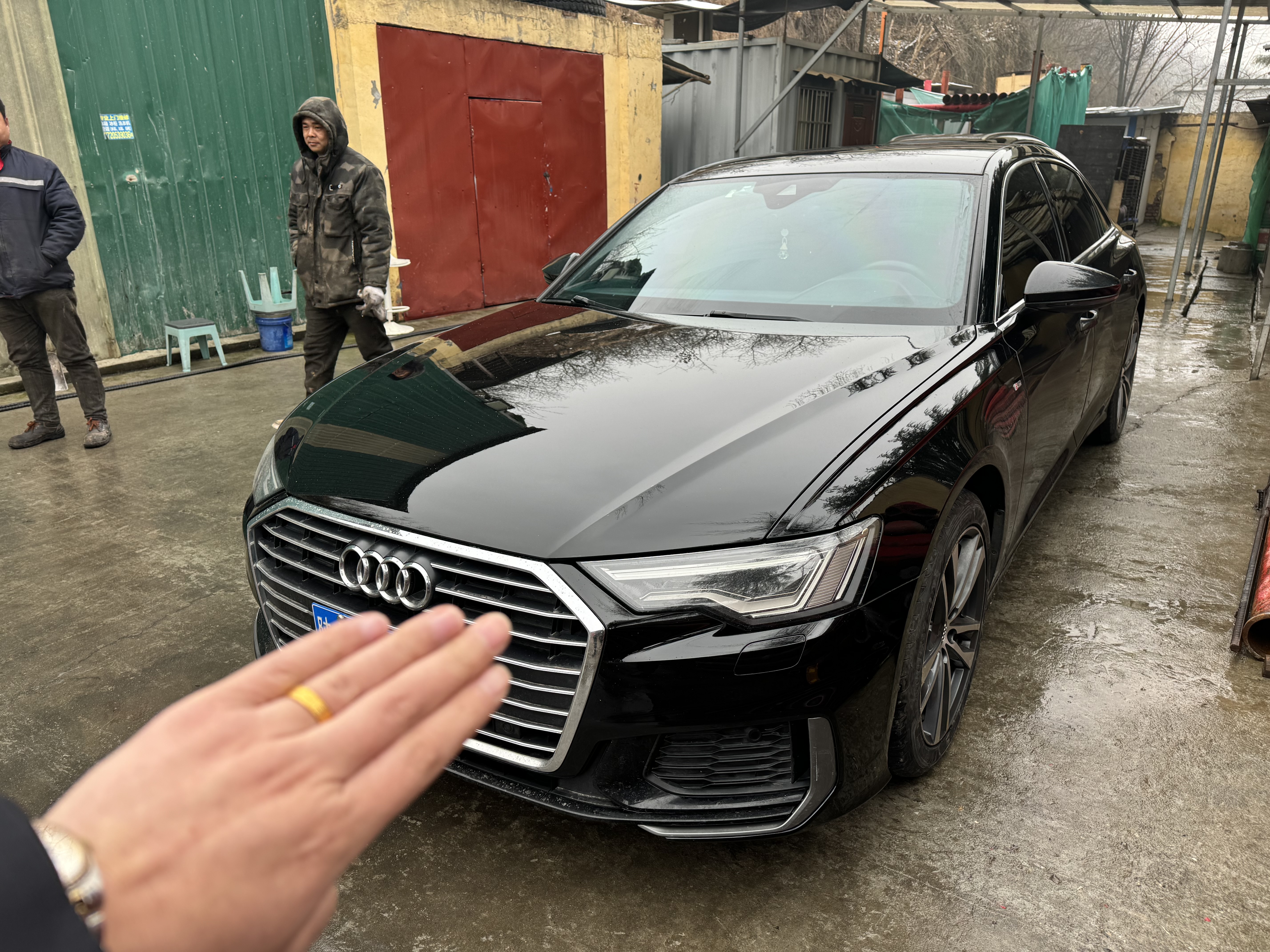 Audi A6L 2020 Audi A6L 2020 car image