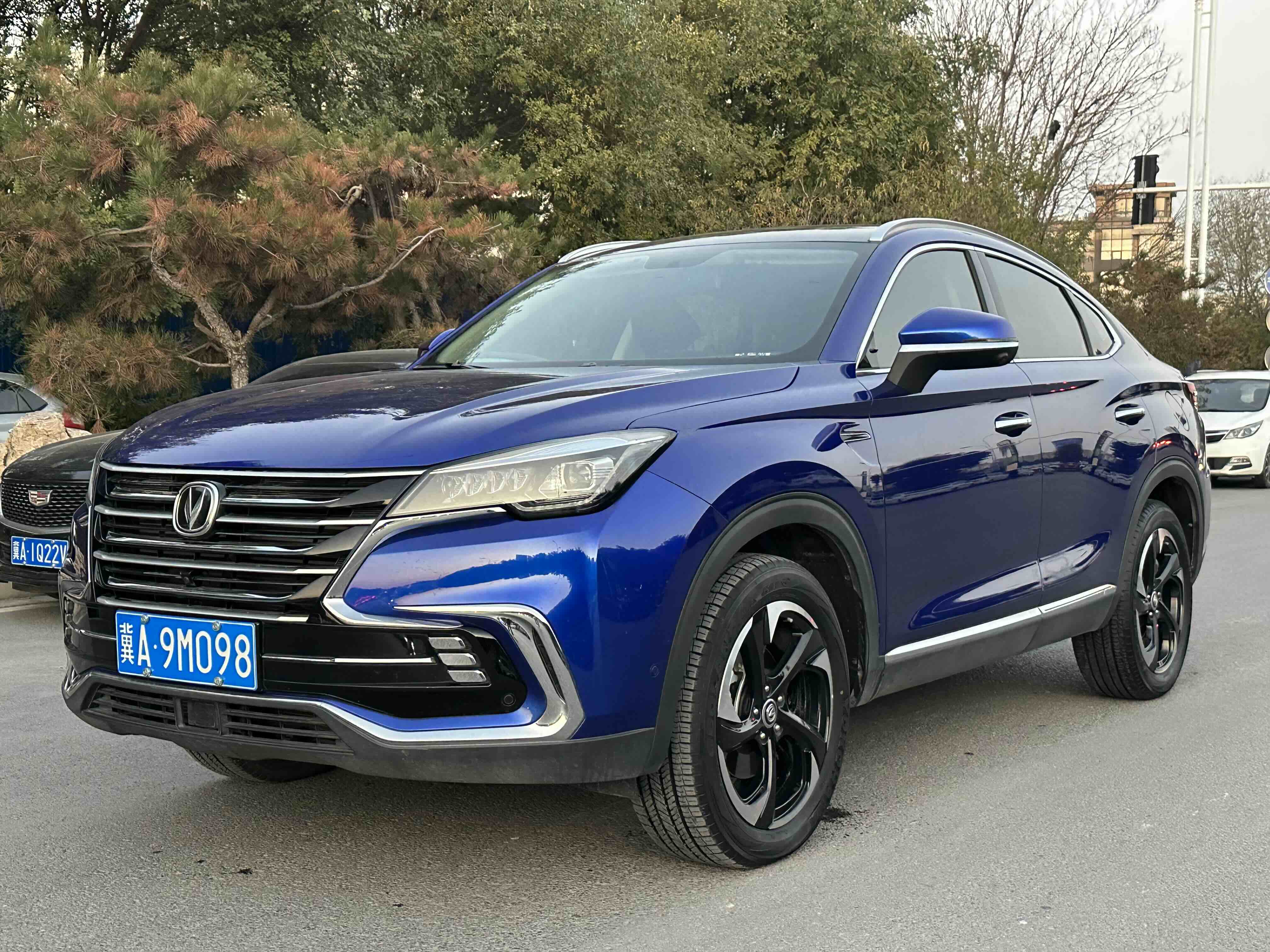 Changan CS85 Coupe 2019 car image 