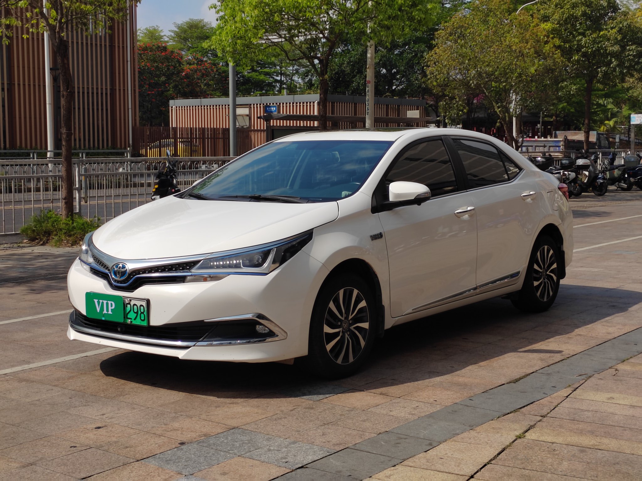 Corolla Hybird E+ 2019 immagine di auto 
