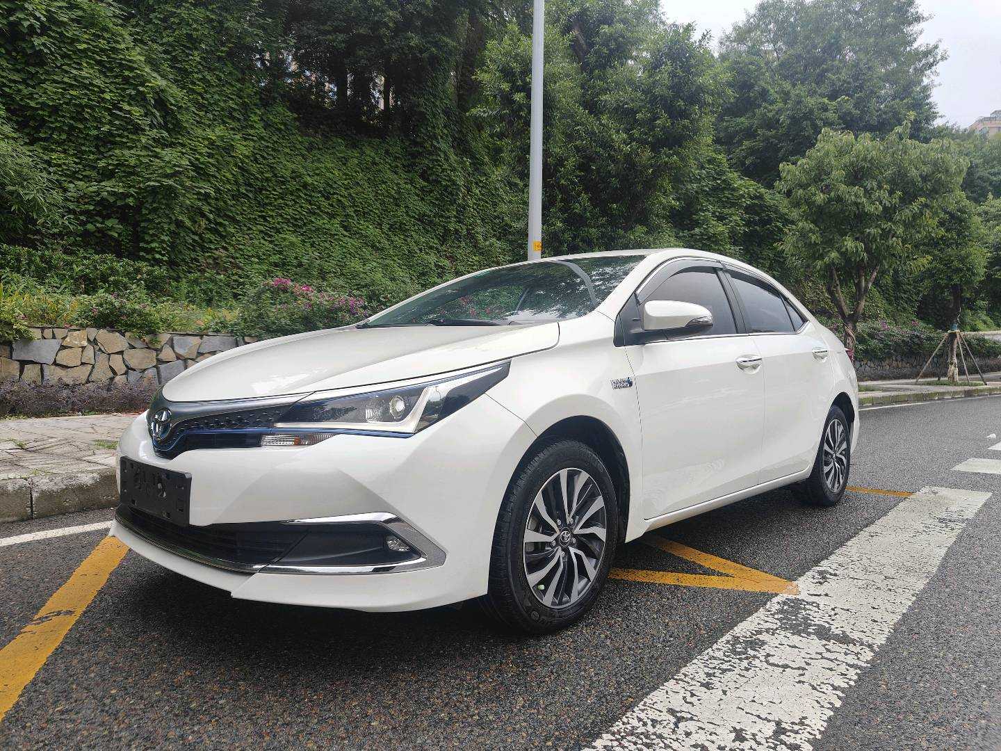 Toyota Corolla Hybird E+ 2020 Toyota Corolla Hybird E+ 2020 immagine di auto