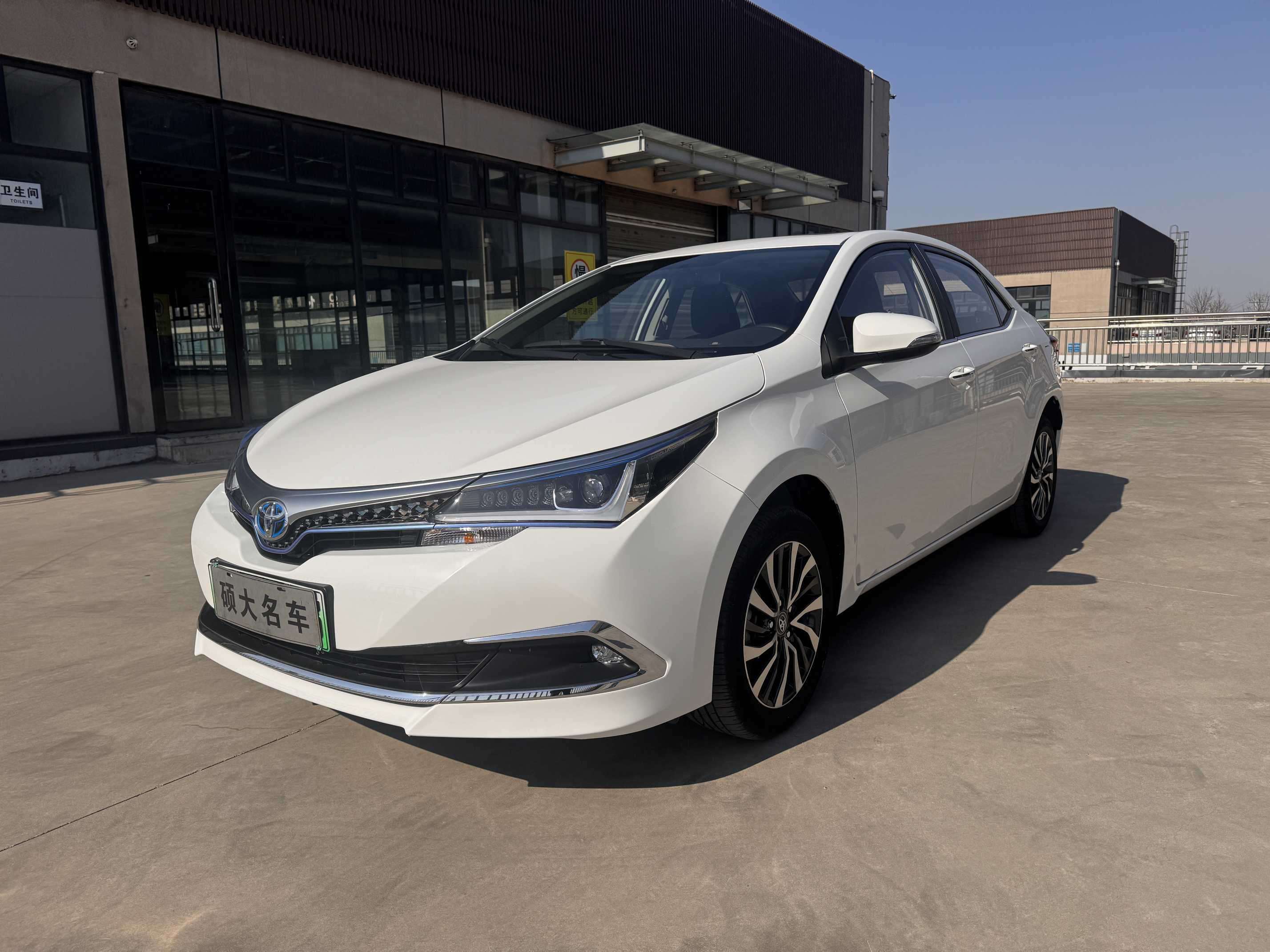 Toyota Corolla Hybird E+ 2023 Toyota Corolla Hybird E+ 2023 immagine di auto