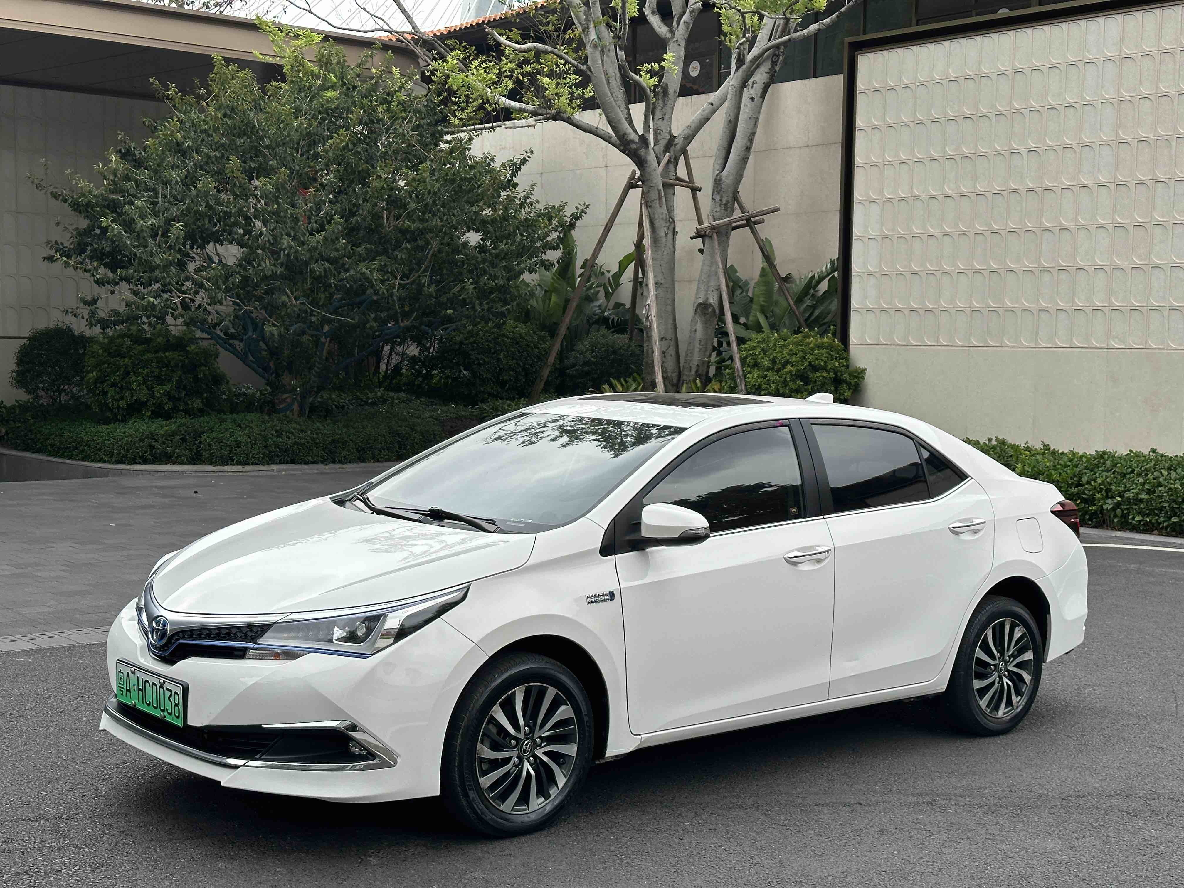 Toyota Corolla Hybird E+ 2019 car image 