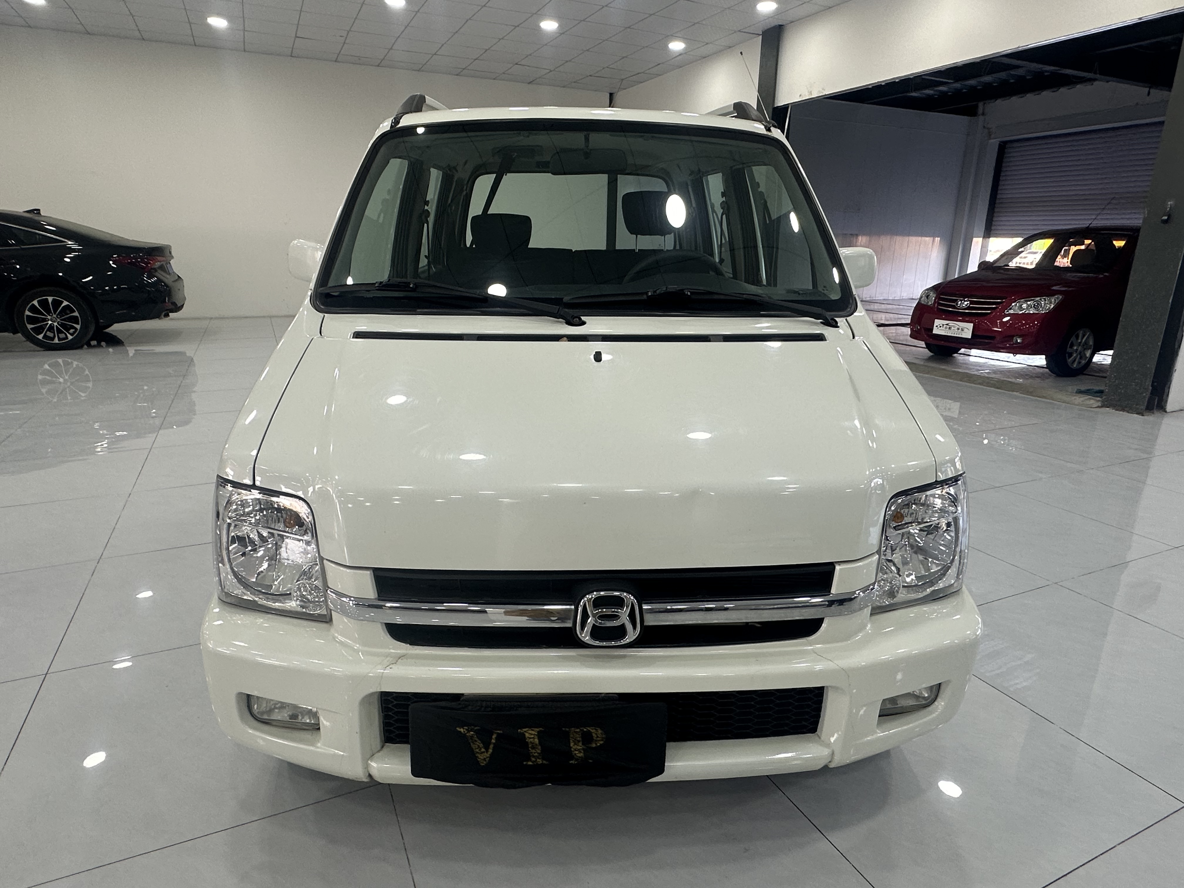 Suzuki 2019 car image 