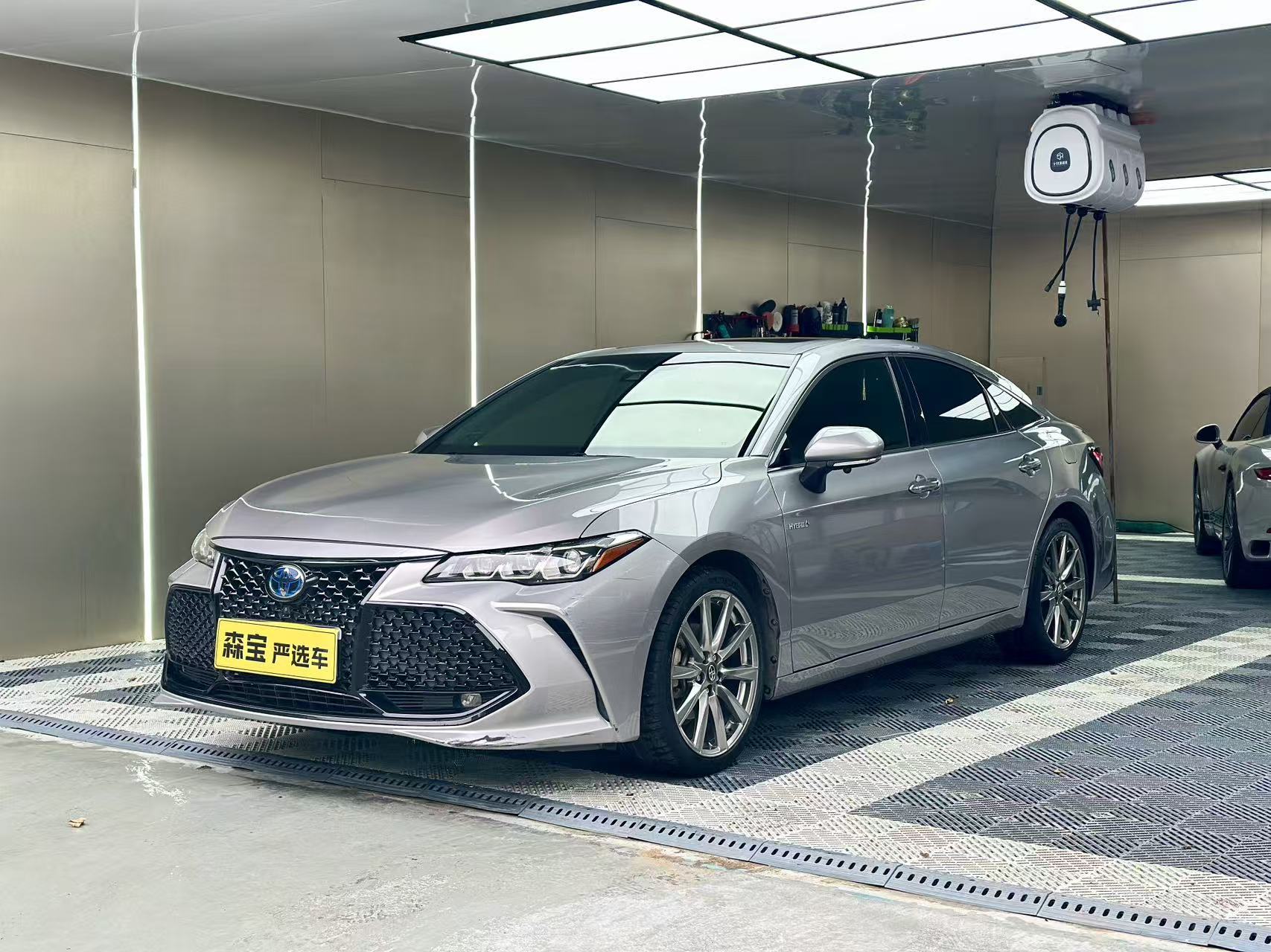 Toyota Avalon 2020 汽车图片 