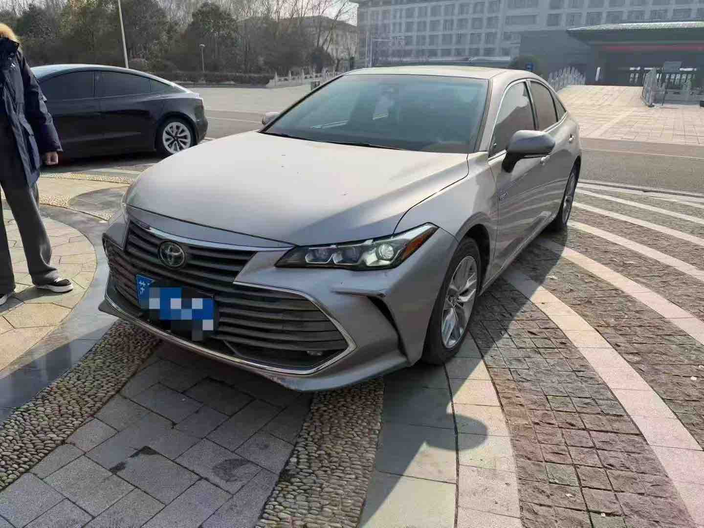 Toyota Avalon 2021 car image 