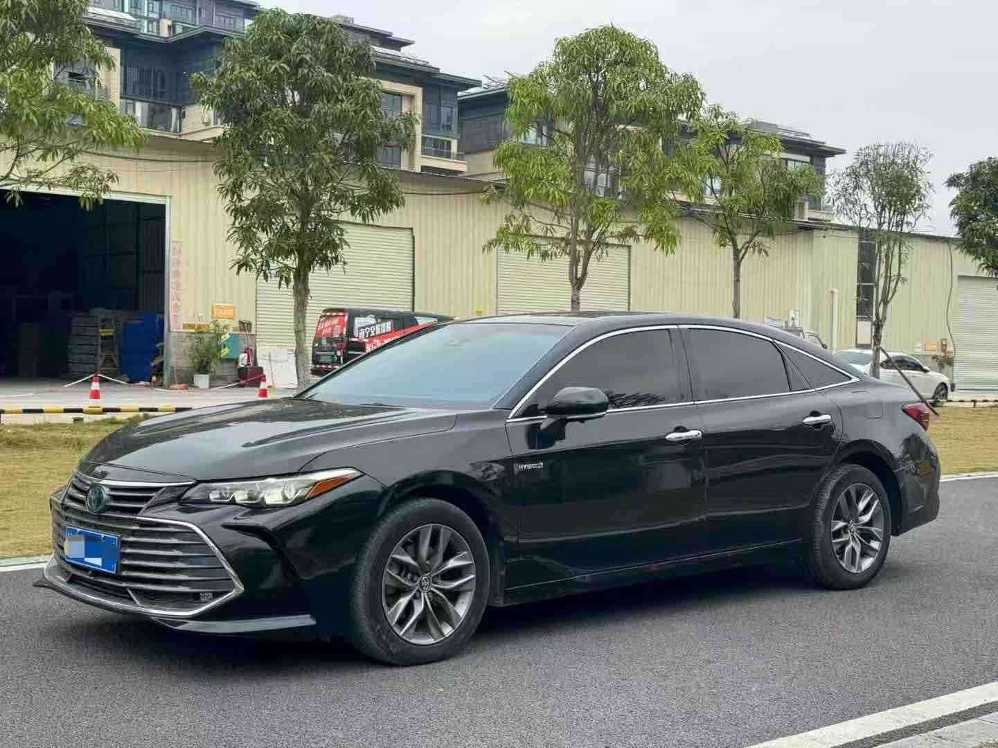 Toyota Avalon 2020 car image 