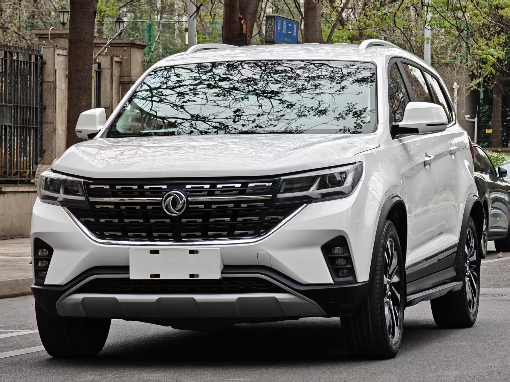T5 L 2019 T5 L 2019 car image
