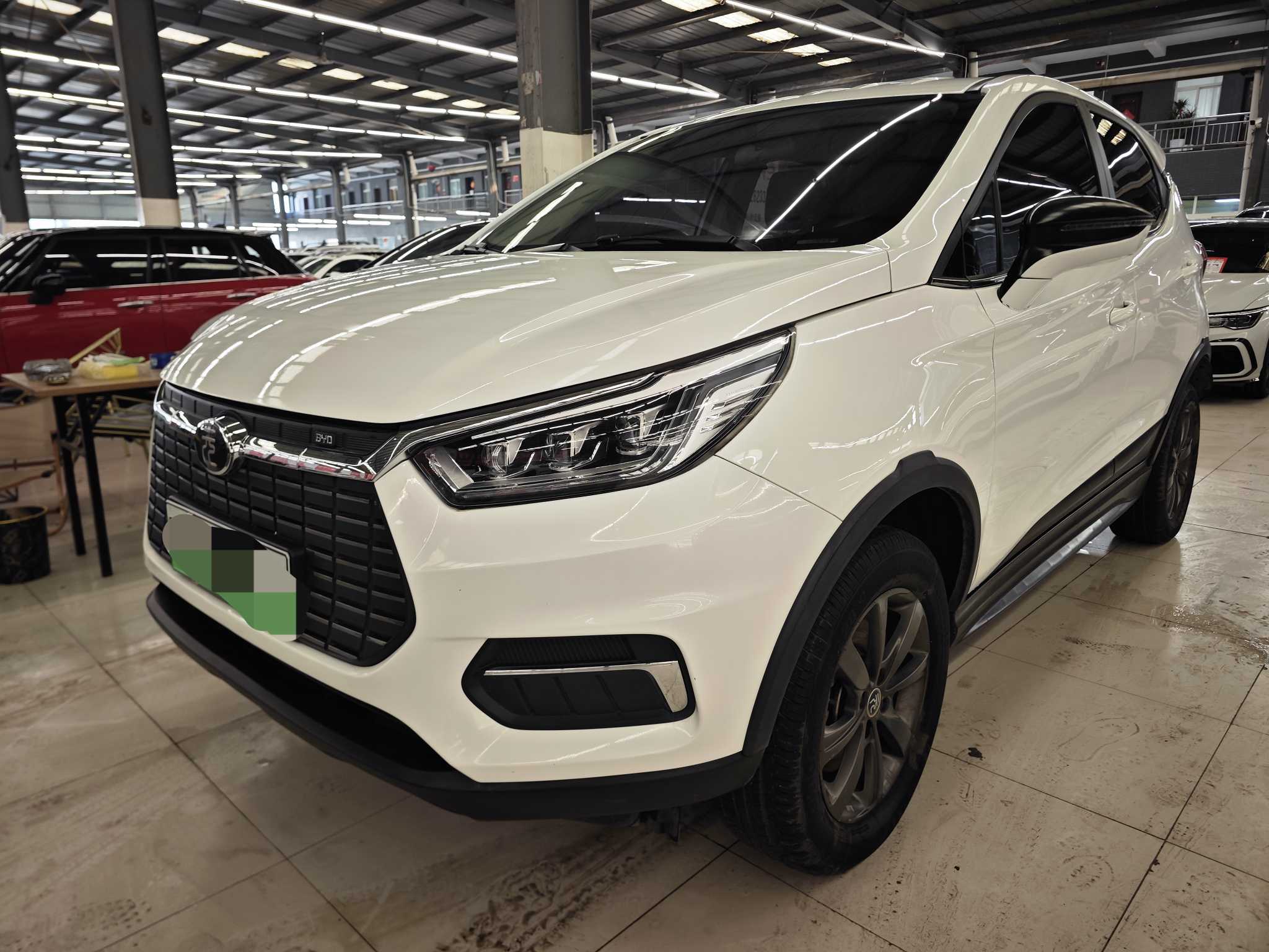 BYD Yuan New Energy 2019 car image 