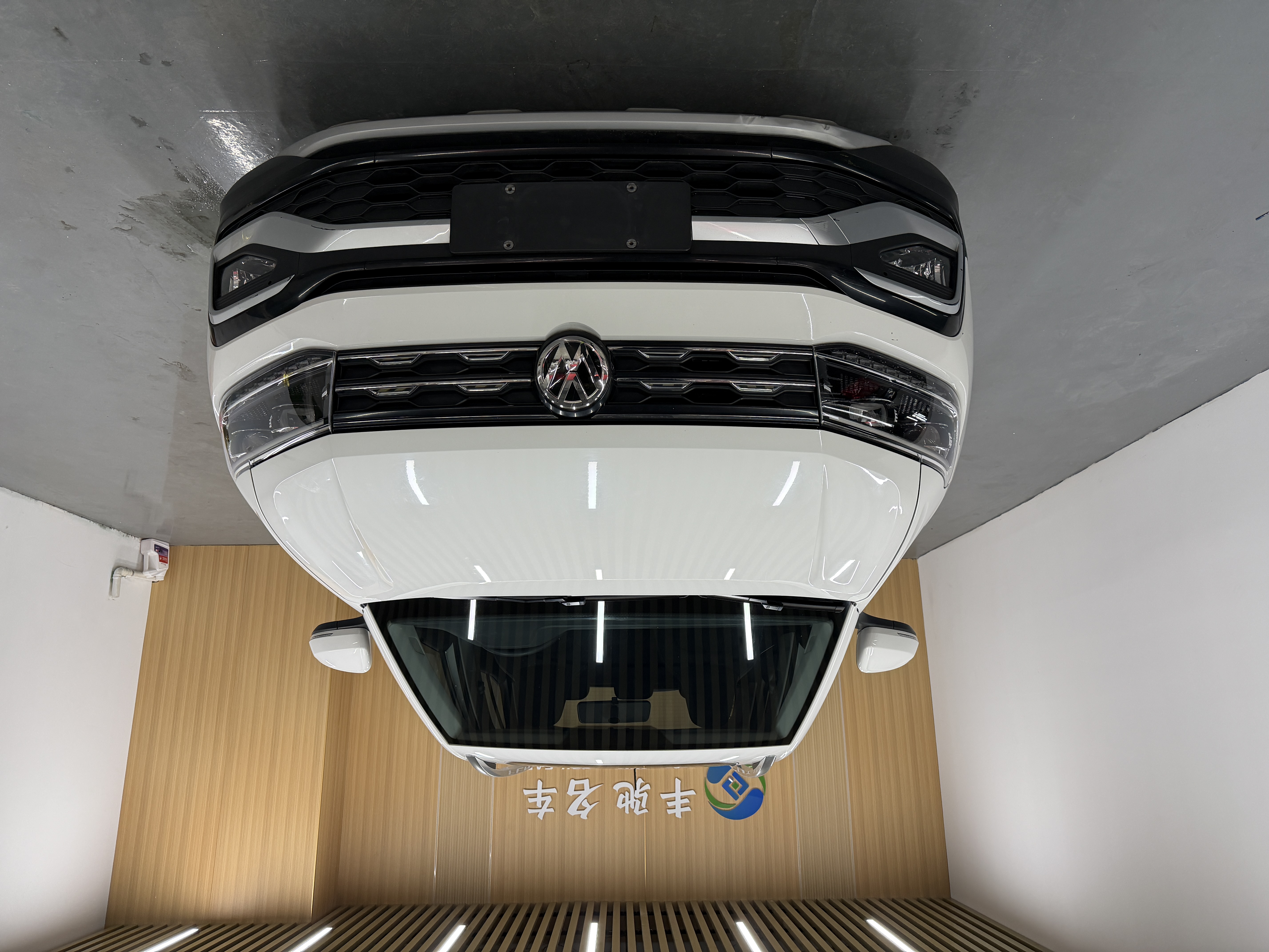Volkswagen 2019 Volkswagen 2019 car image