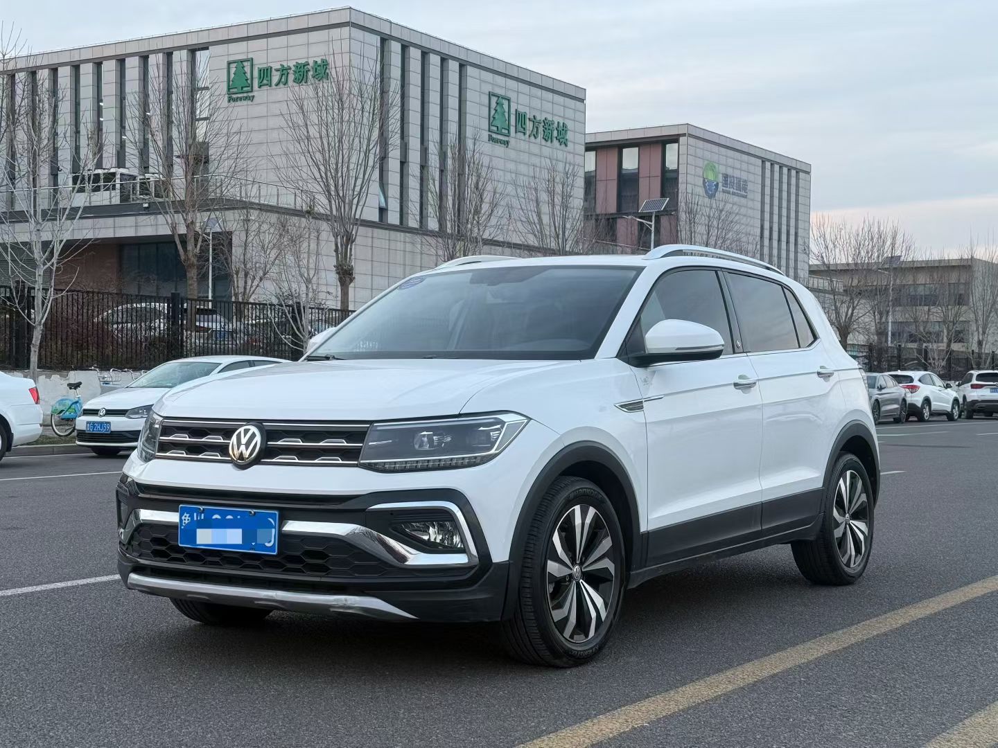 Volkswagen T-Cross 2019 car image 