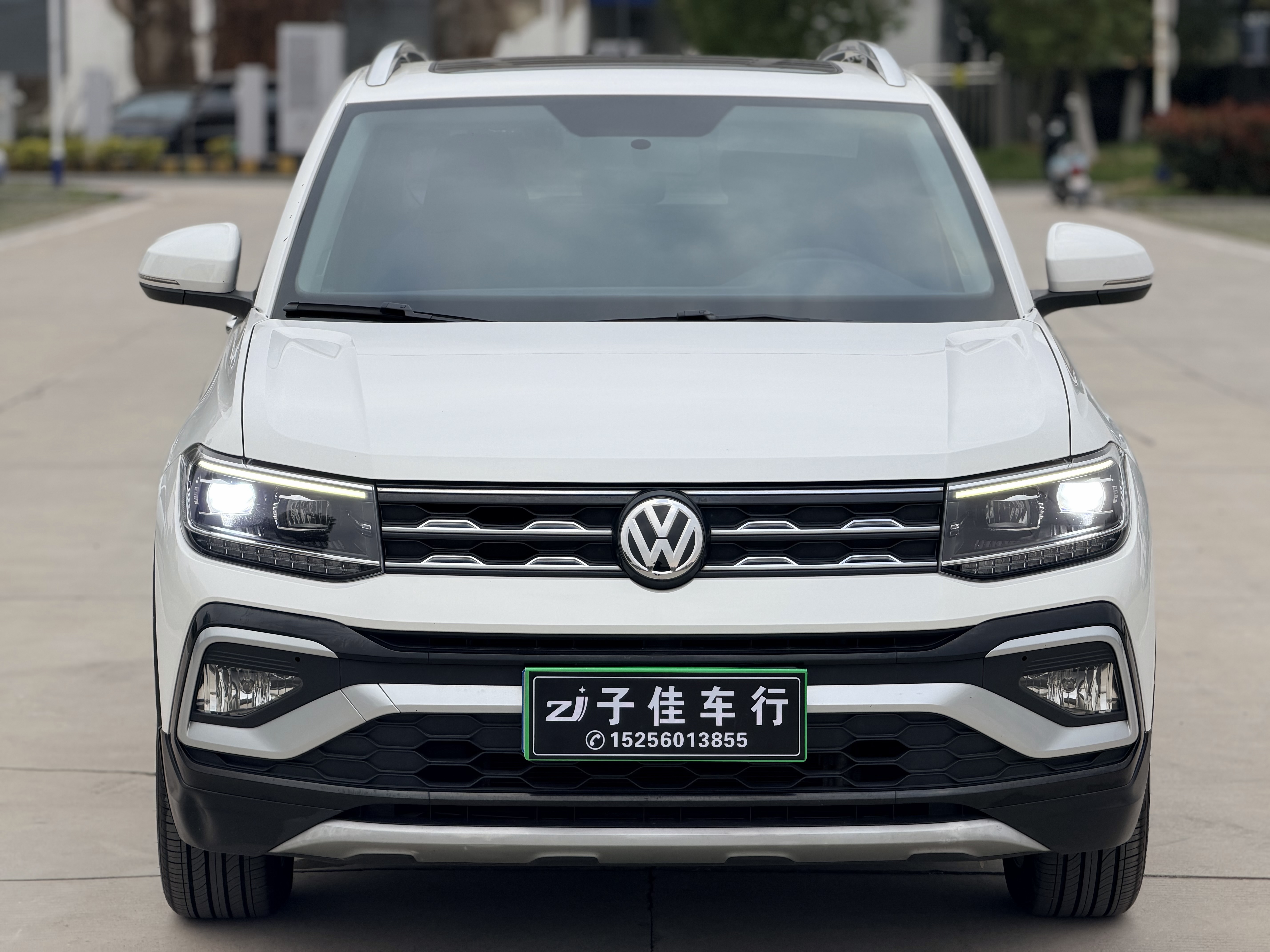 Volkswagen T-Cross 2020 car image 