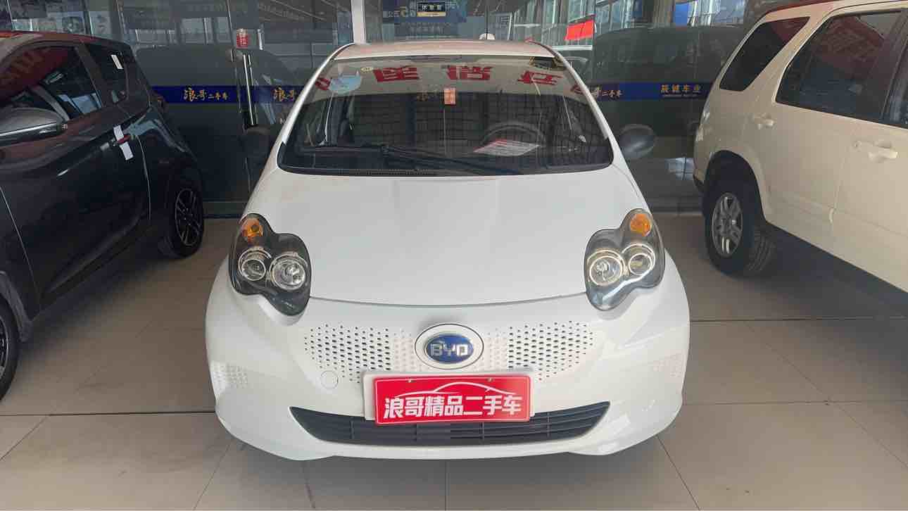 BYD e1 2020 car image 