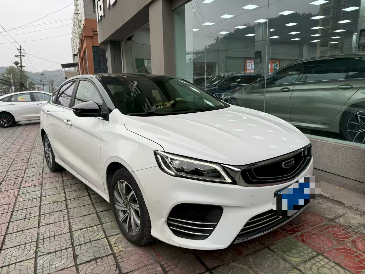 GEELY Binray 2019 car image 