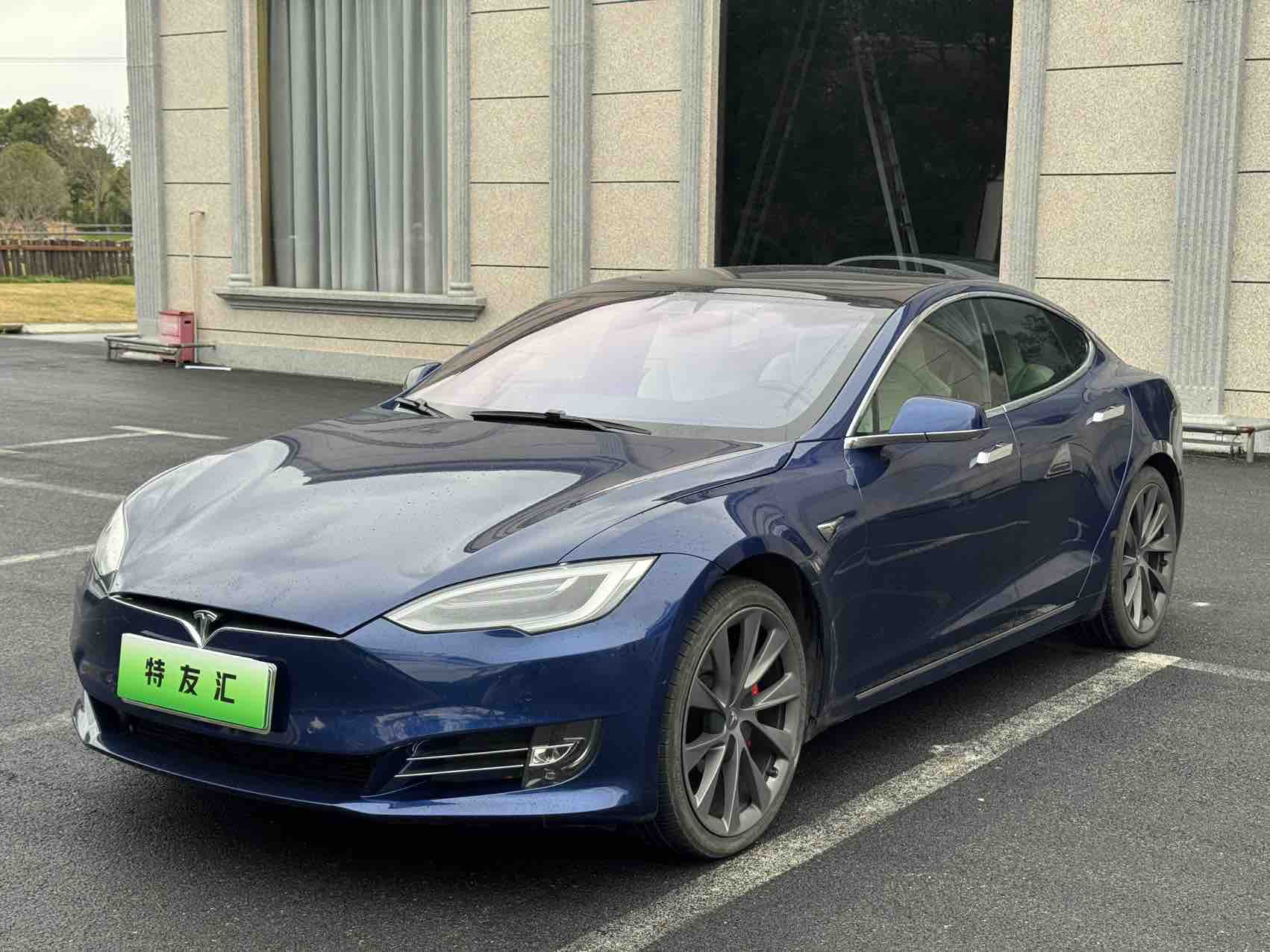 Tesla Model S 2020 汽车图片 