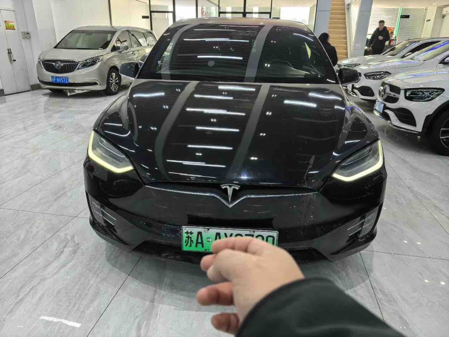 Tesla Model X 2019 汽车图片 