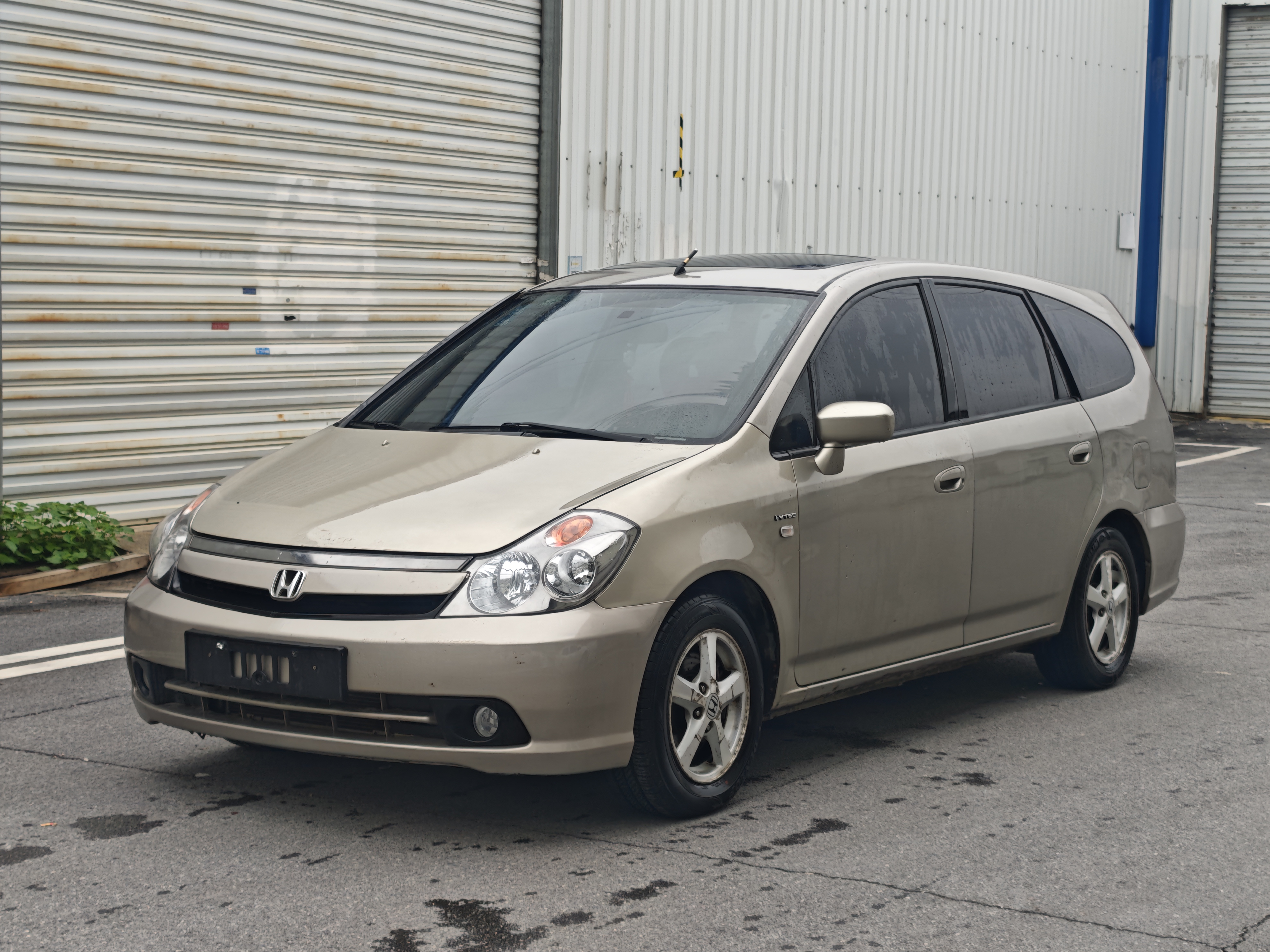 Honda Stream 2004 car image 
