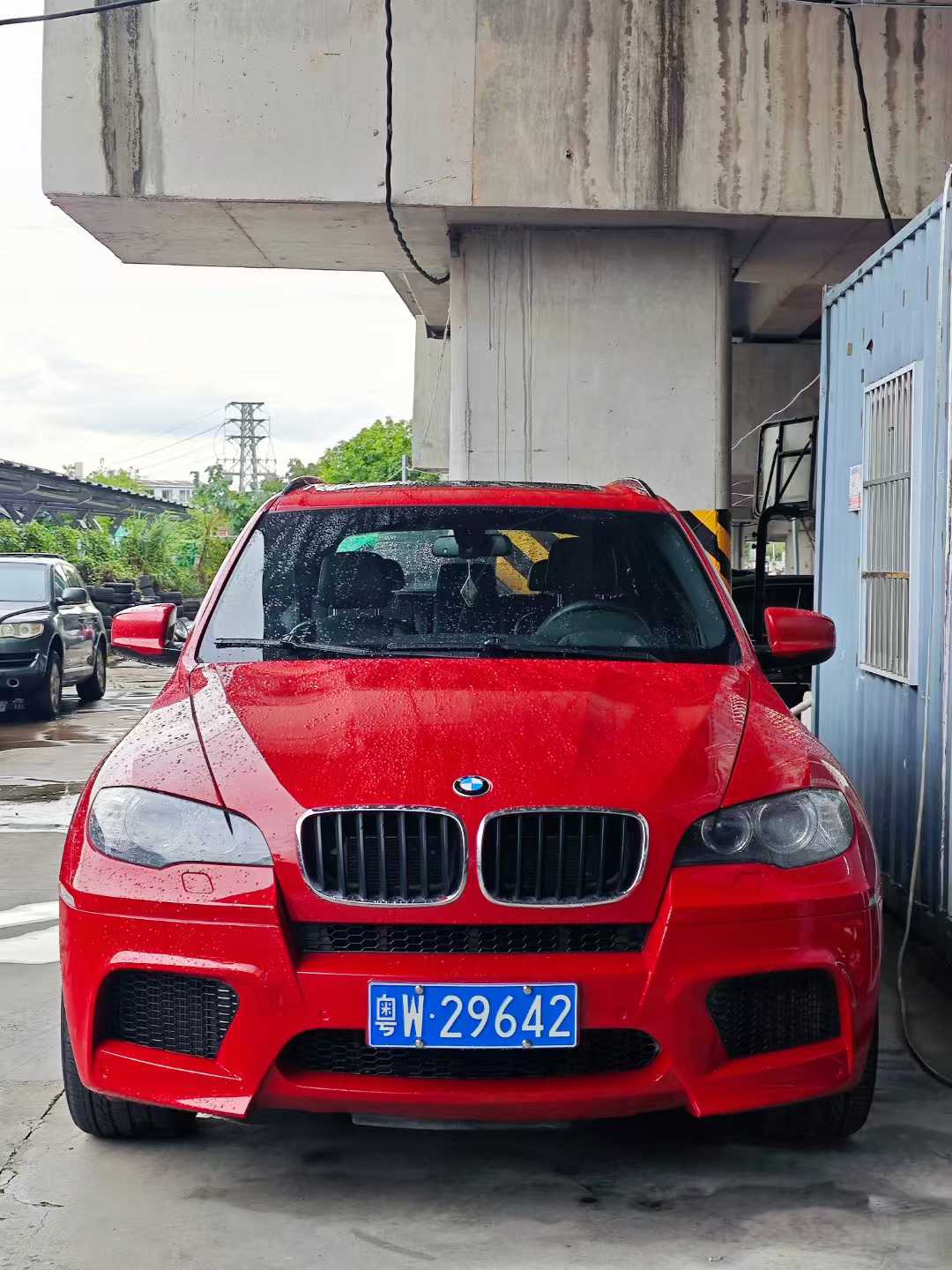 BMW X5 M 2011 car image 