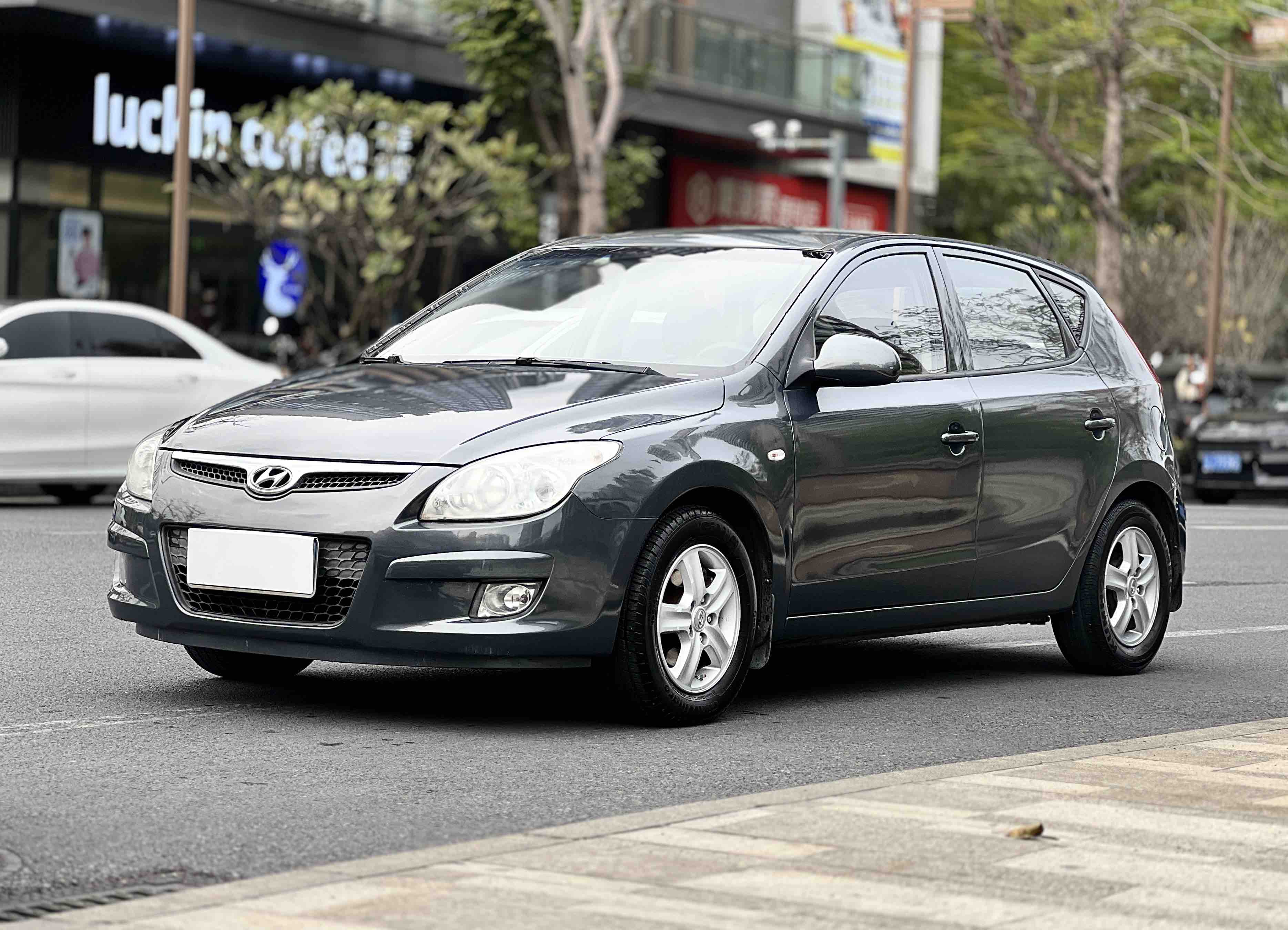 Hyundai i30 2011 car image 