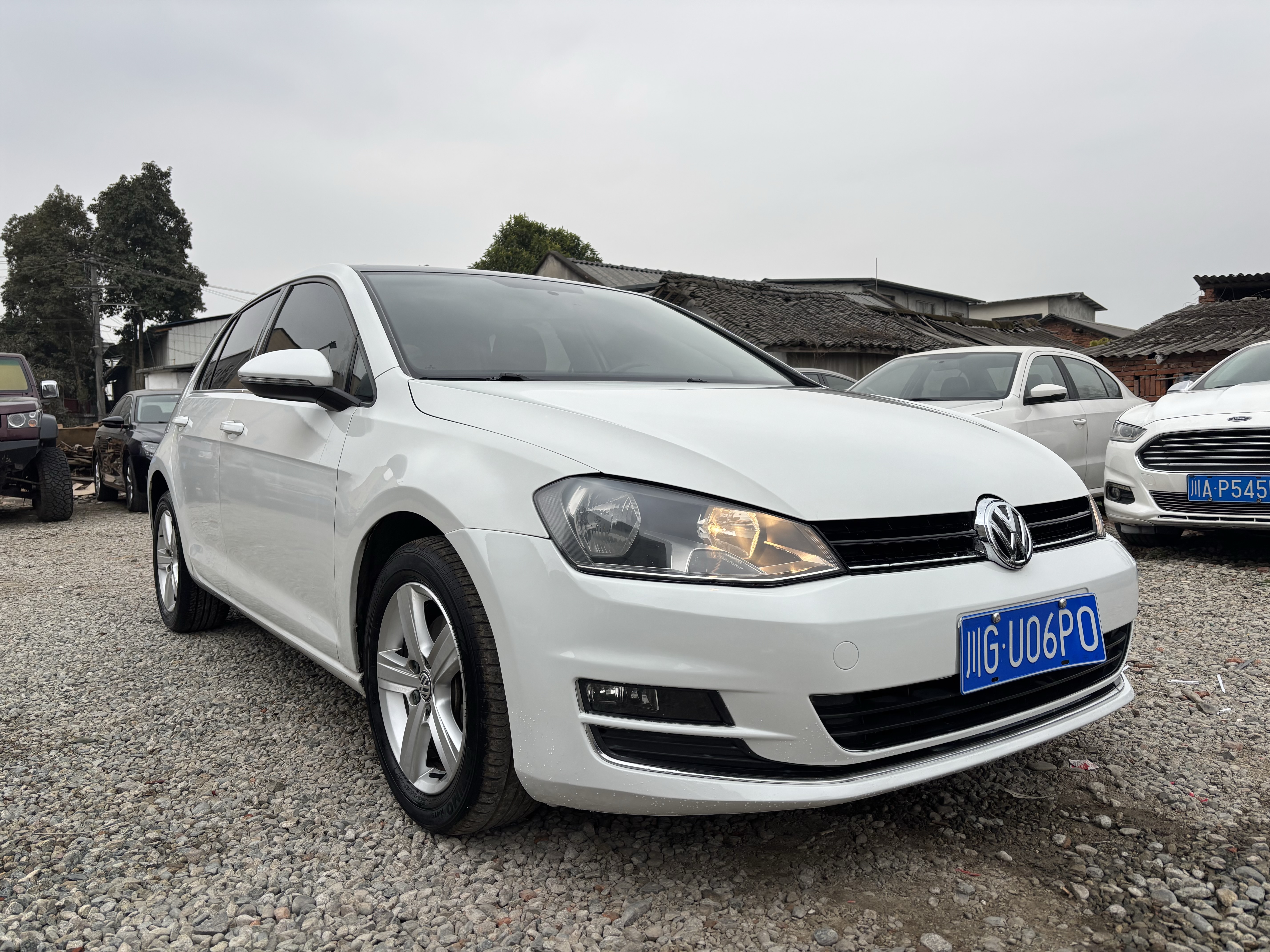 Volkswagen Golf 2016 Volkswagen Golf 2016 car image