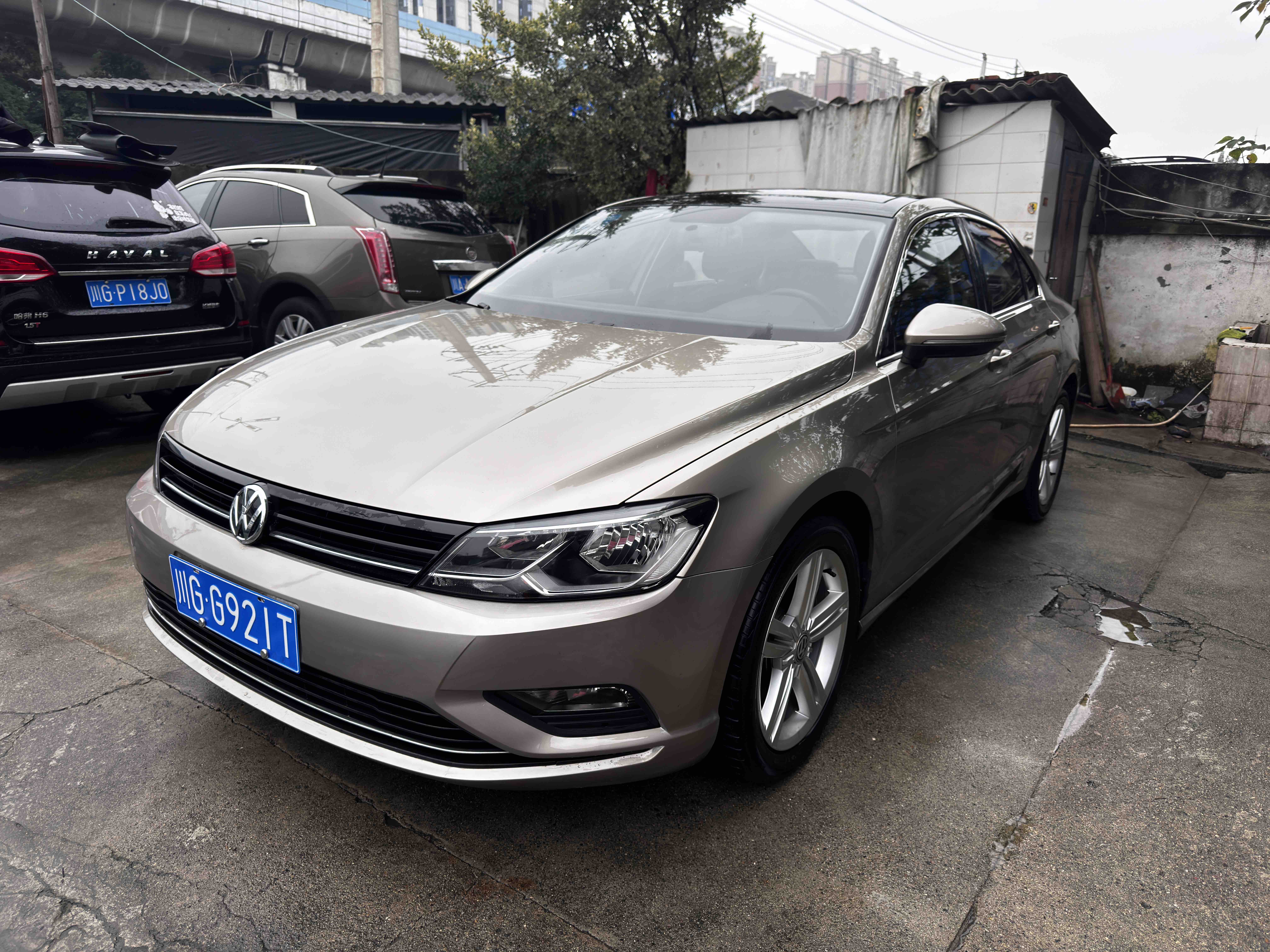 Volkswagen Lamando 2016 Volkswagen Lamando 2016 immagine di auto