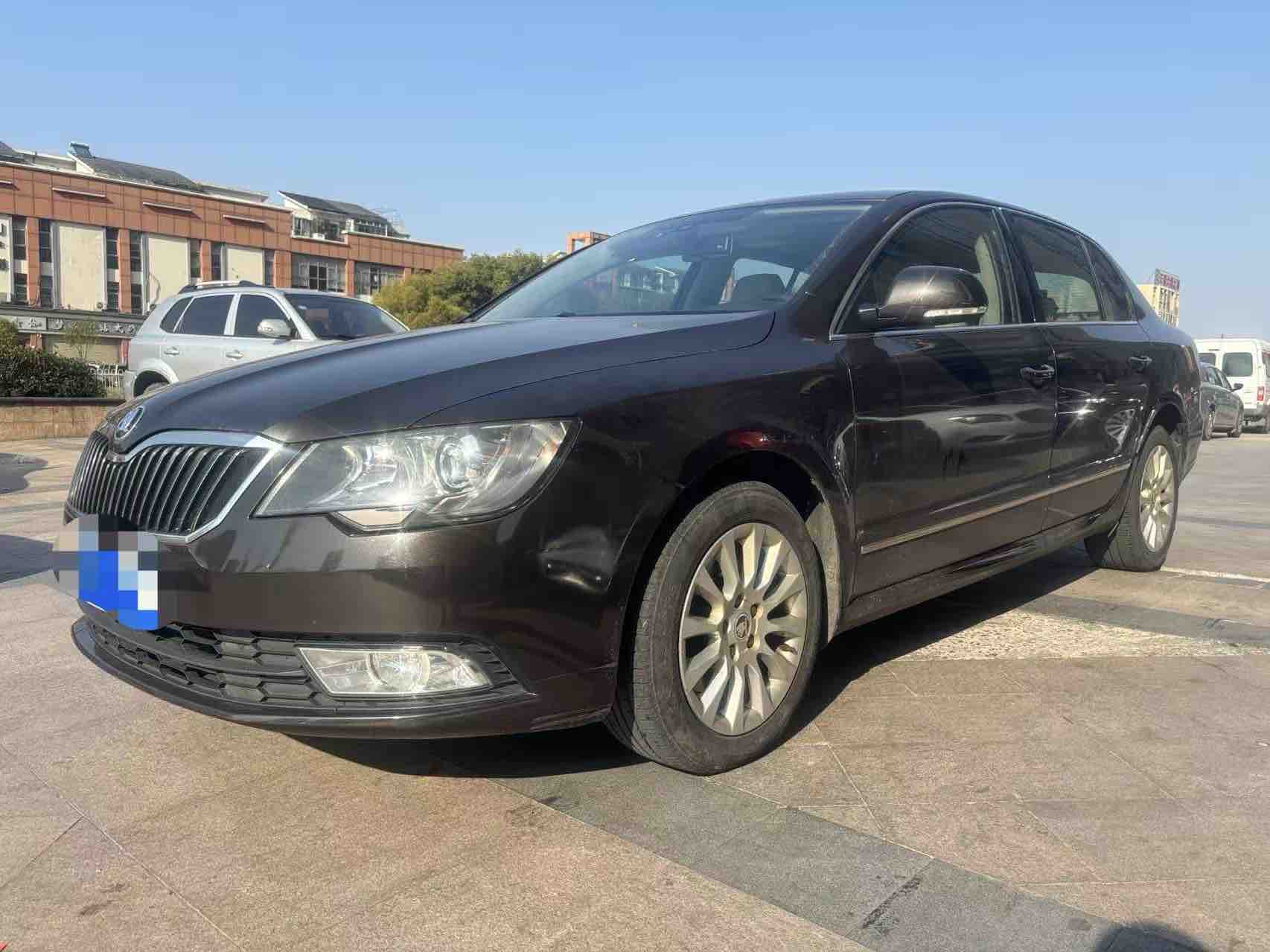 Skoda Superb 2015 汽车图片 