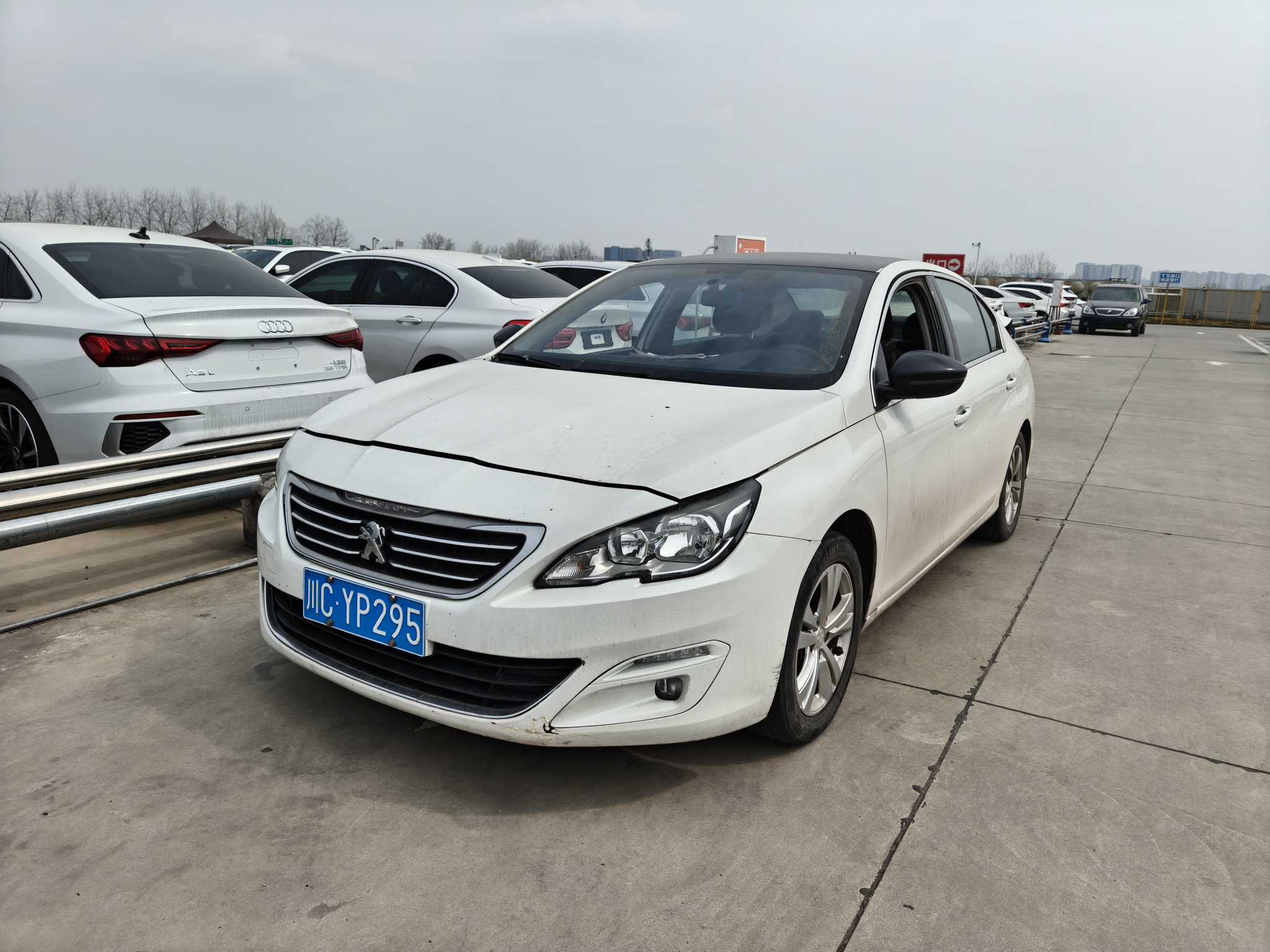 Peugeot 408 2015 汽车图片 