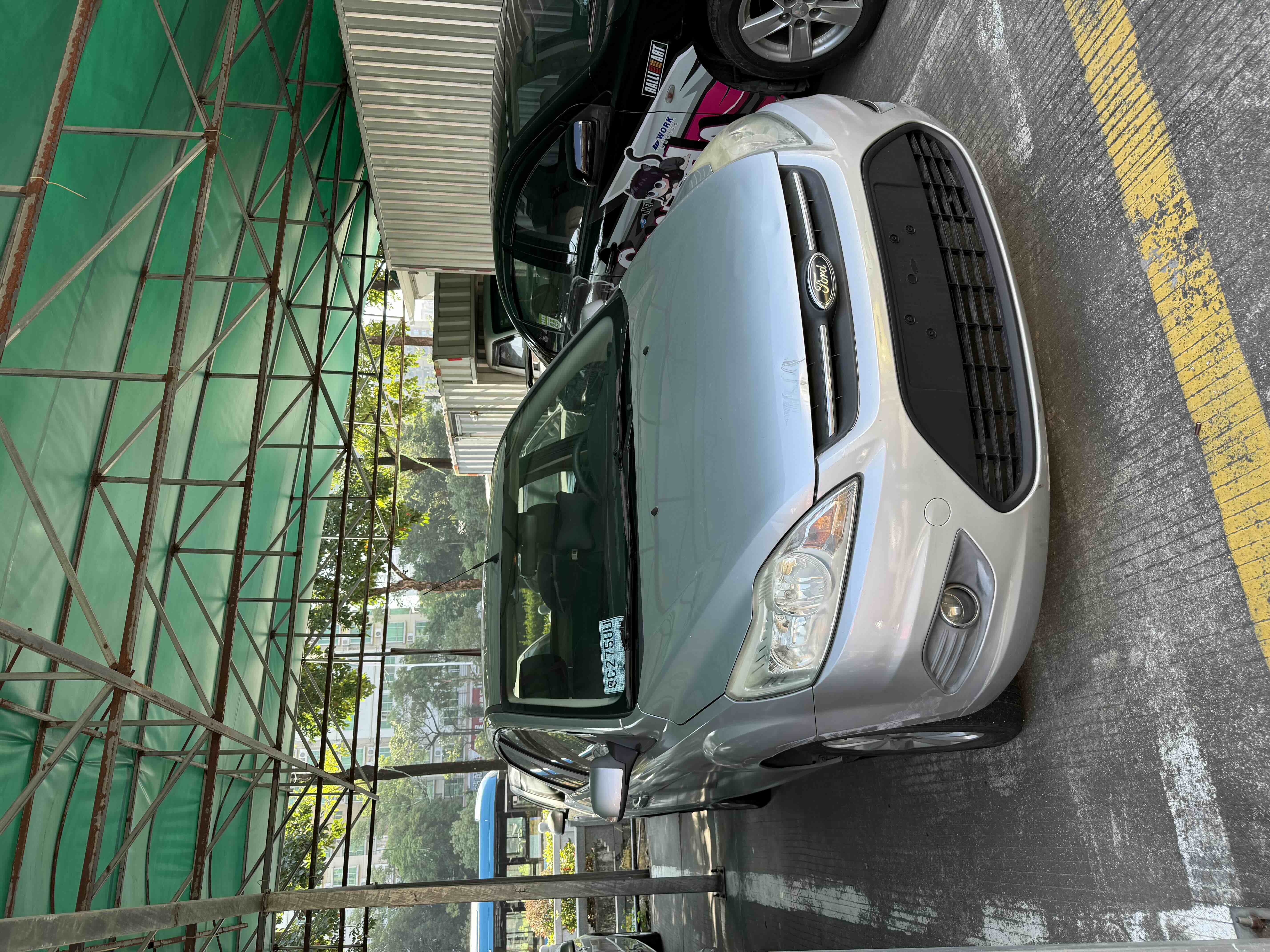 Ford Focus 2014 car image 