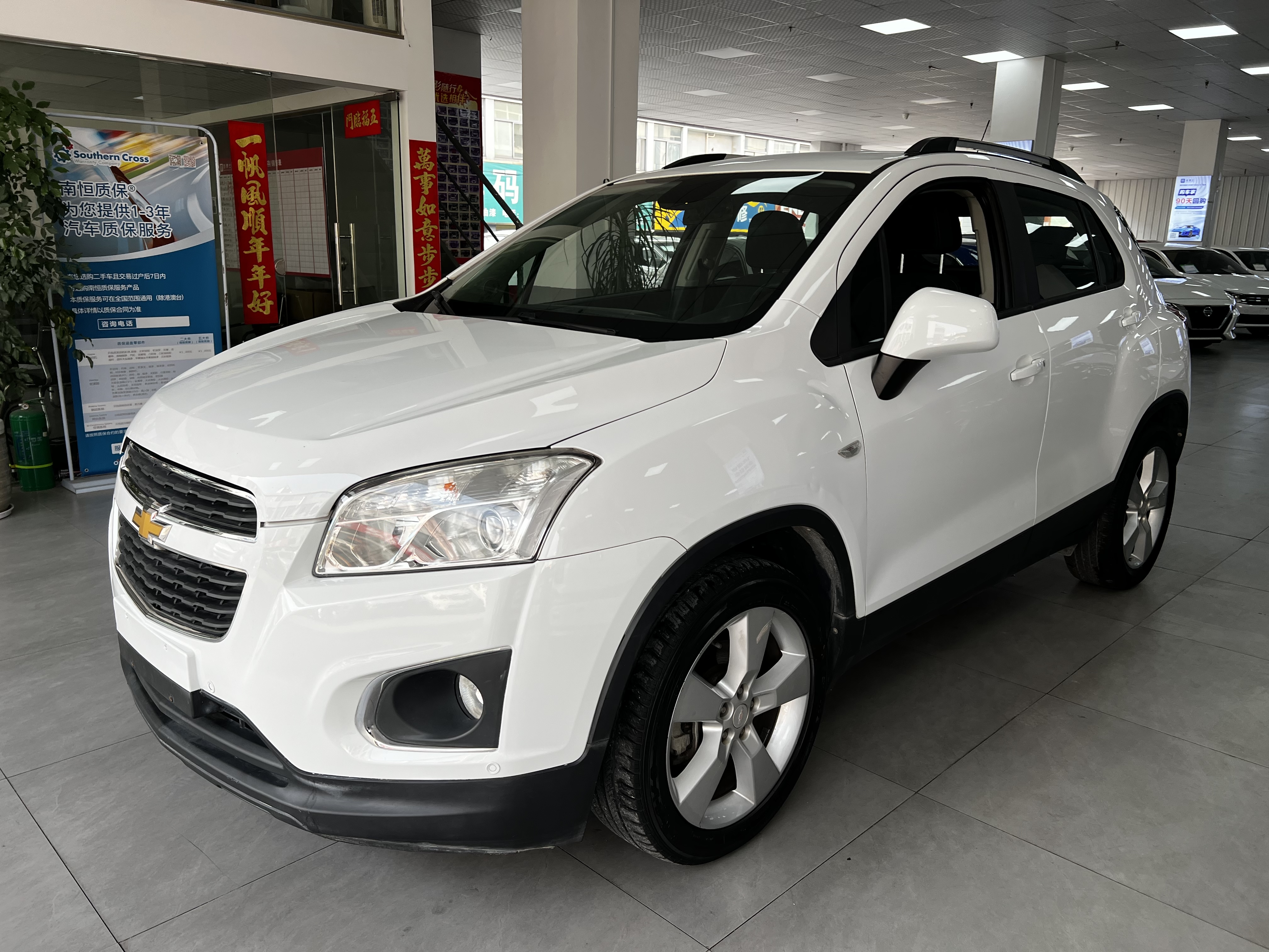 Chevrolet Tracker 2015 car image 
