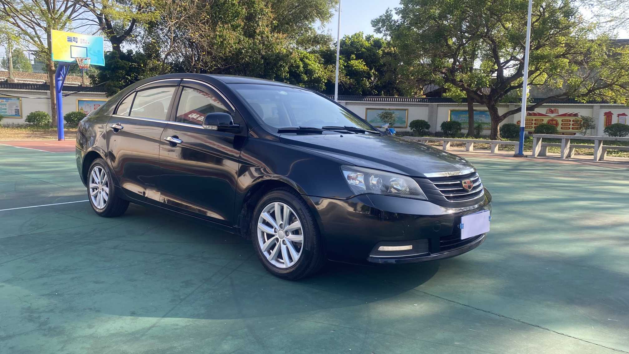 GEELY Emgrand Classic 2013 صورة سيارة 