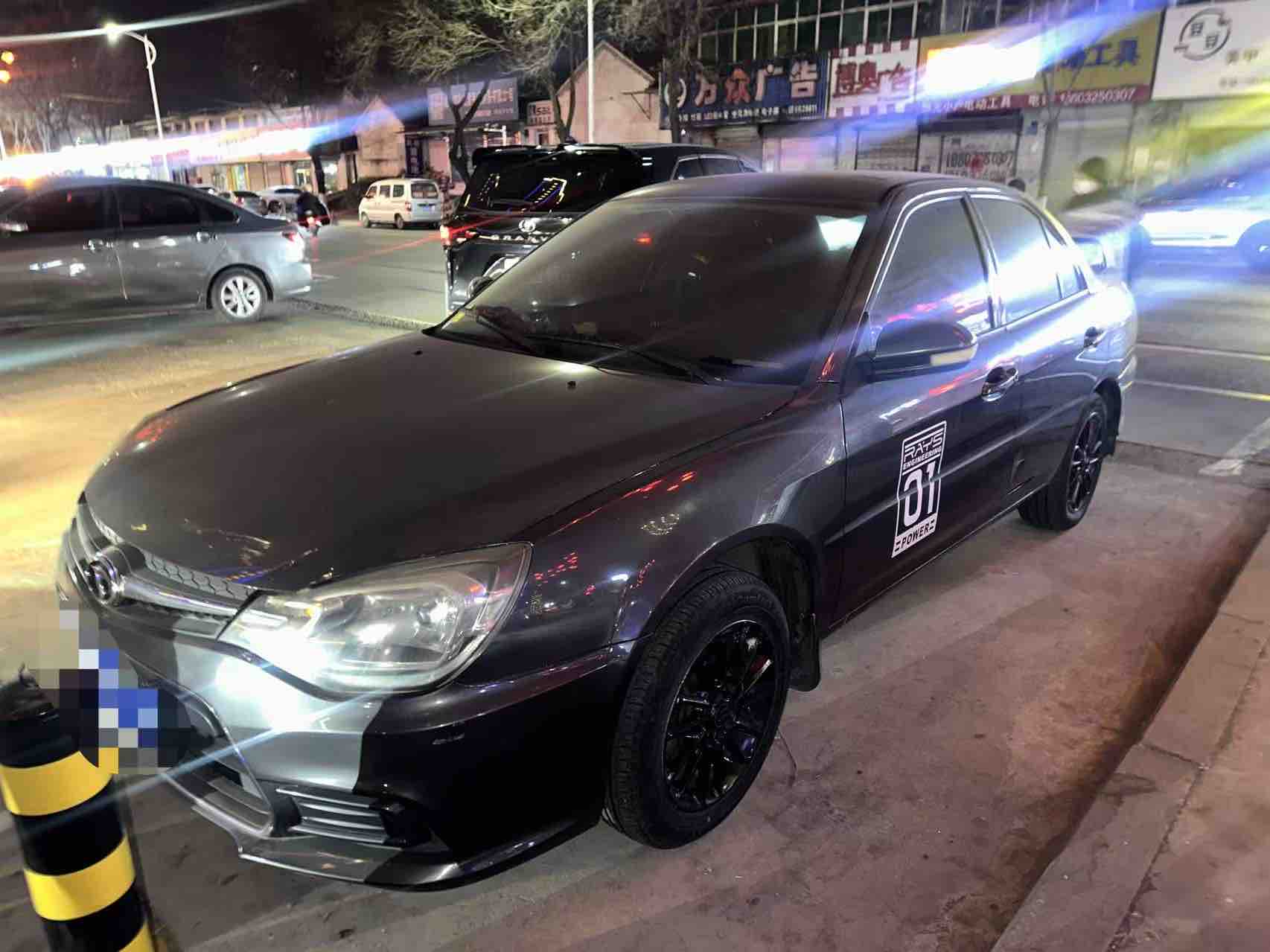 Soueast V3 Lingyue 2015 Soueast V3 Lingyue 2015 car image