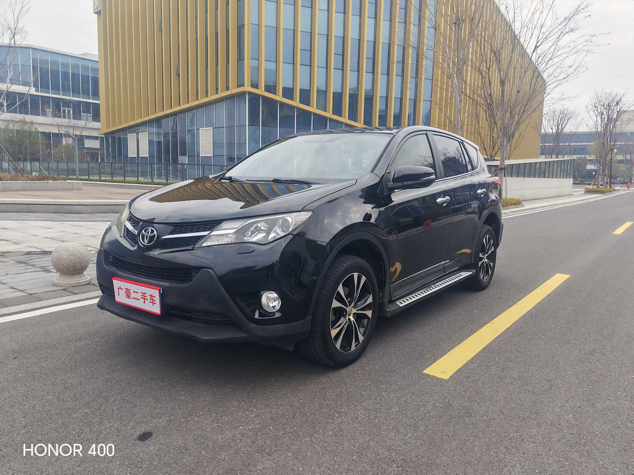 Toyota RAV4 2016 car image 