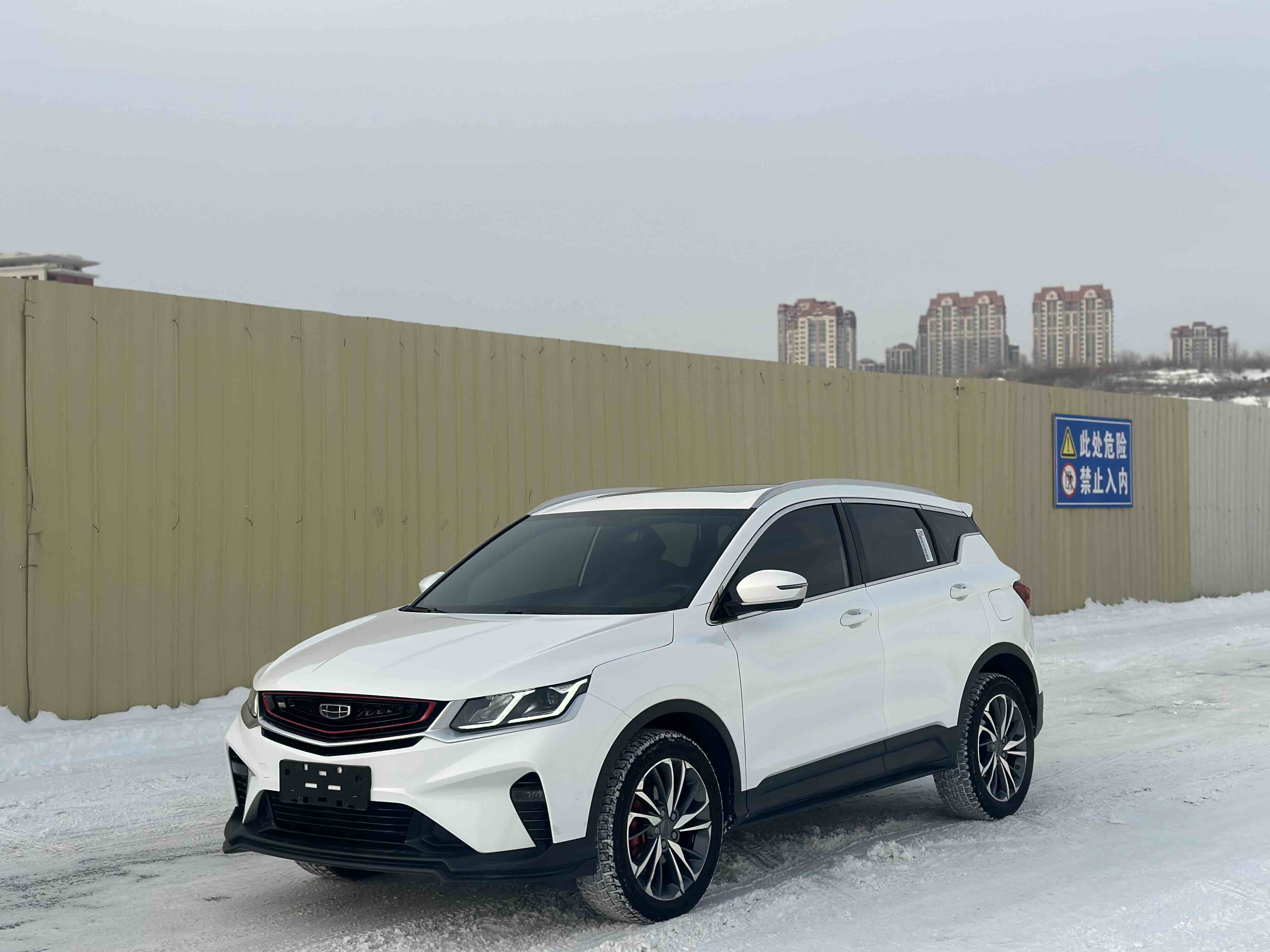 GEELY Coolray 2019 GEELY Coolray 2019 car image