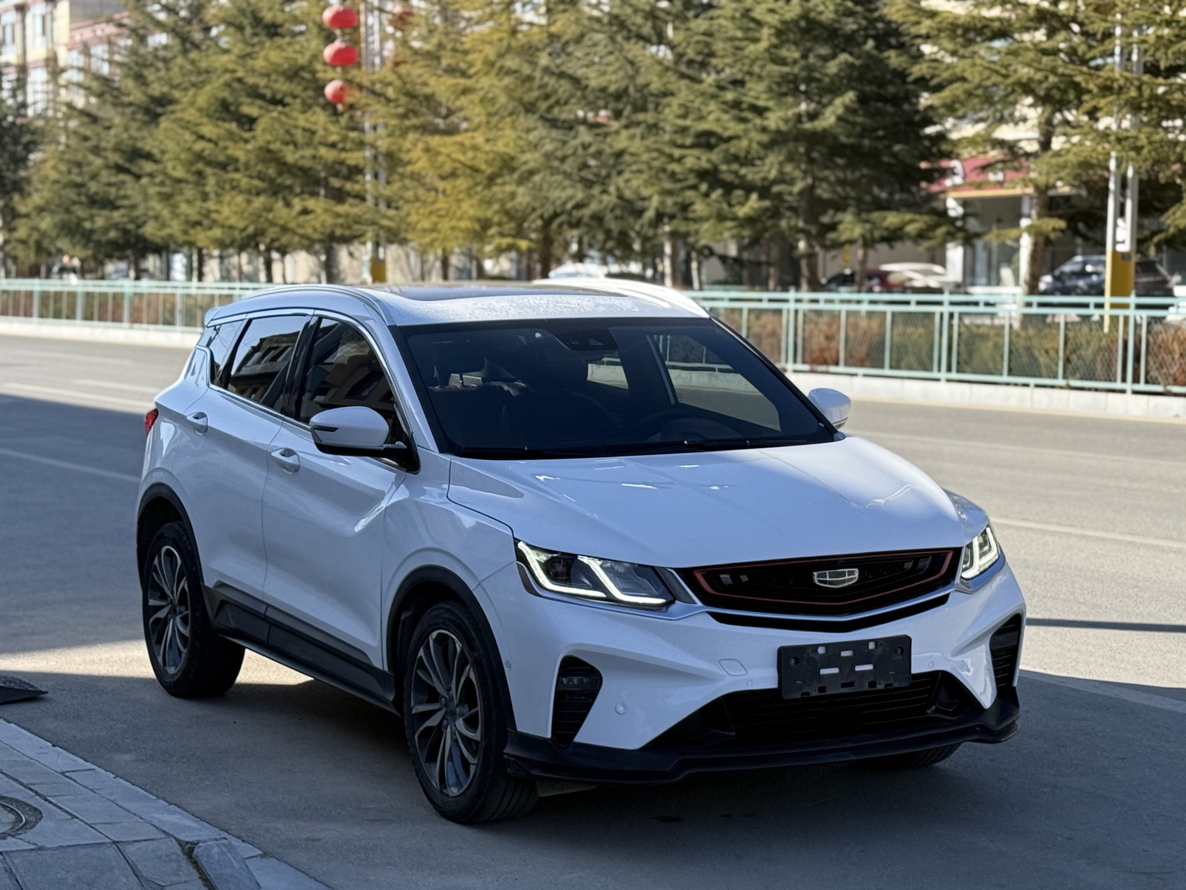 GEELY Coolray 2019 GEELY Coolray 2019 car image
