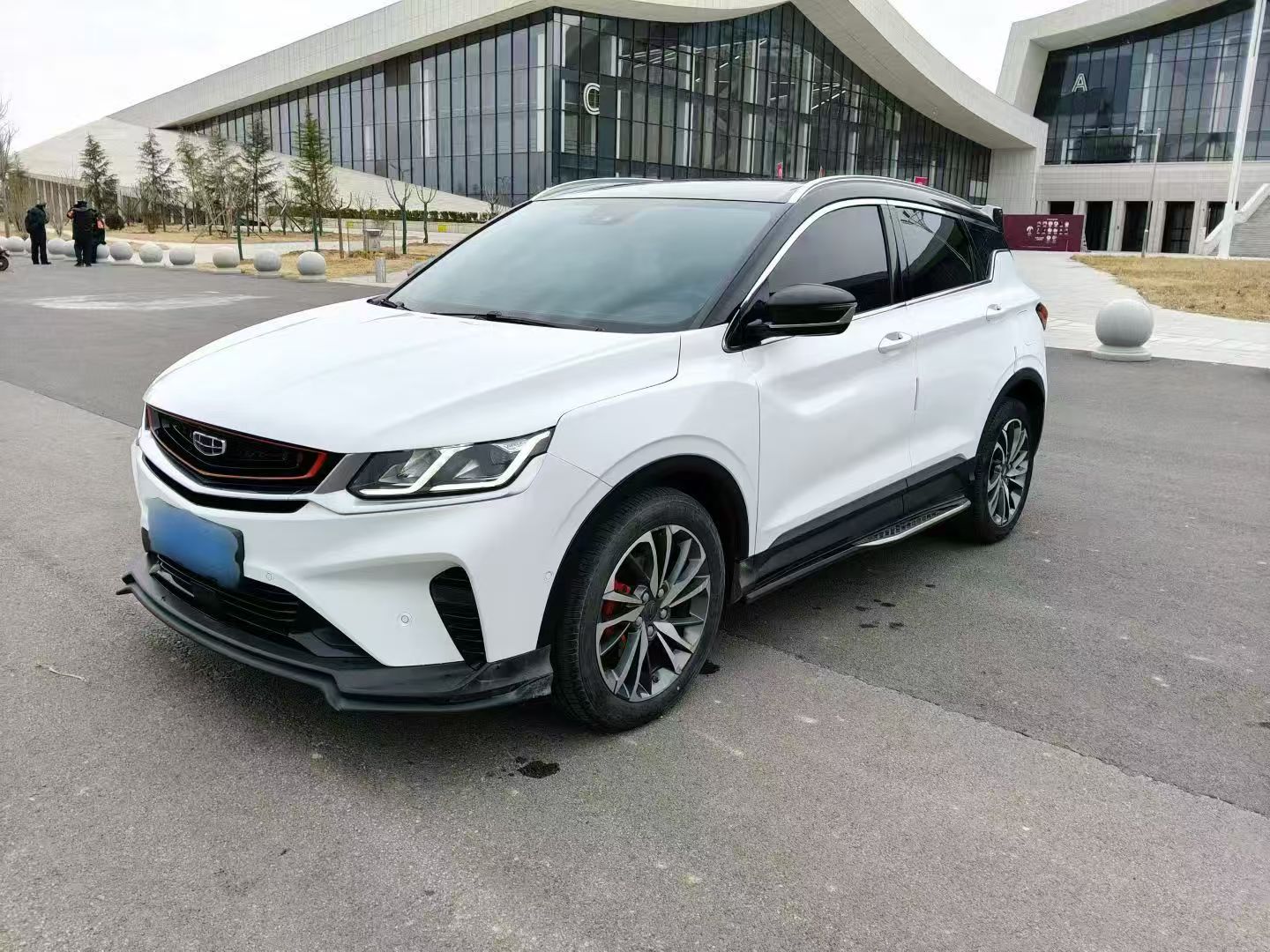 GEELY Coolray 2019 car image 