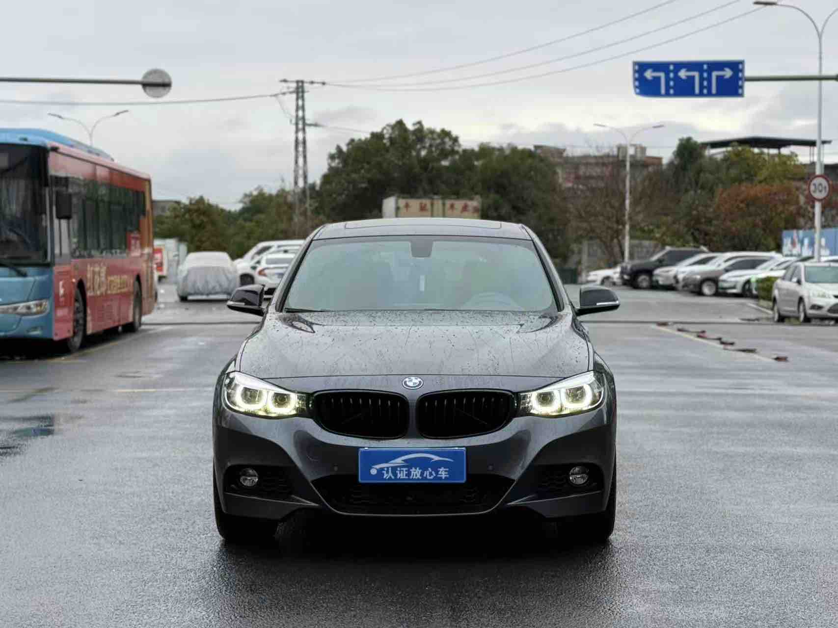 BMW 3 Series GT 2020 BMW 3 Series GT 2020 immagine di auto